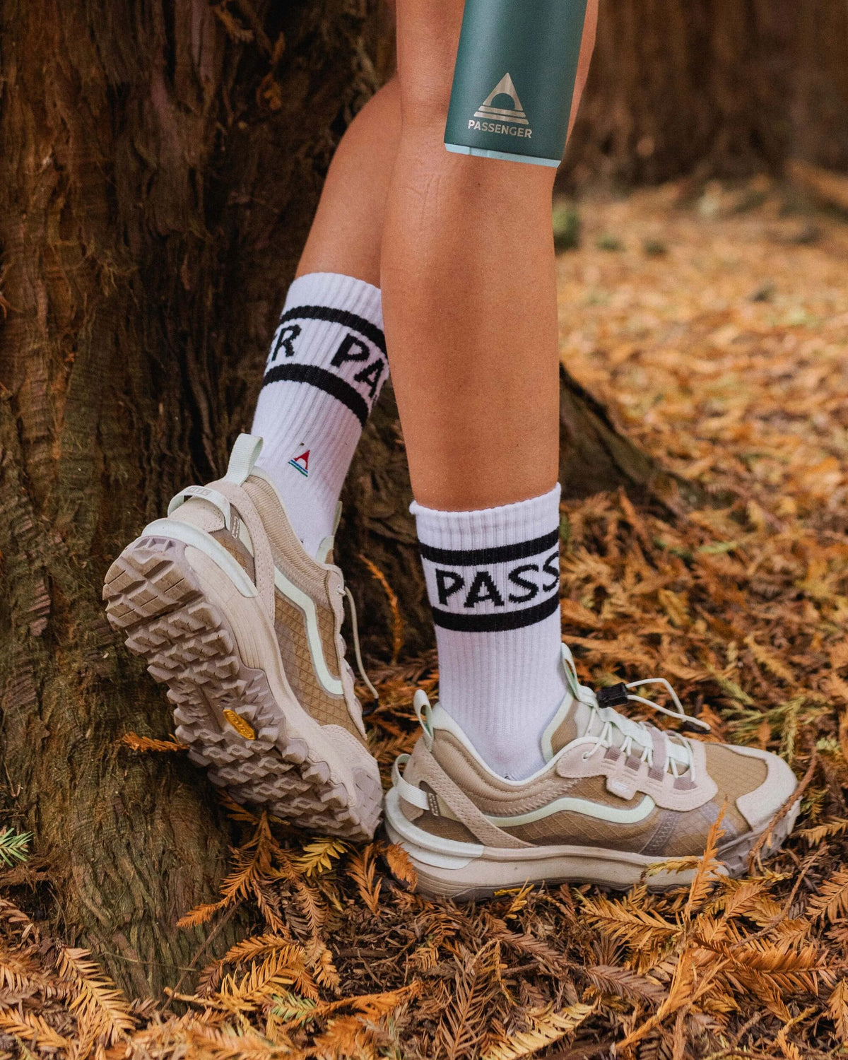 Classic Passenger Crew Socks - White - Lifestyle - Female