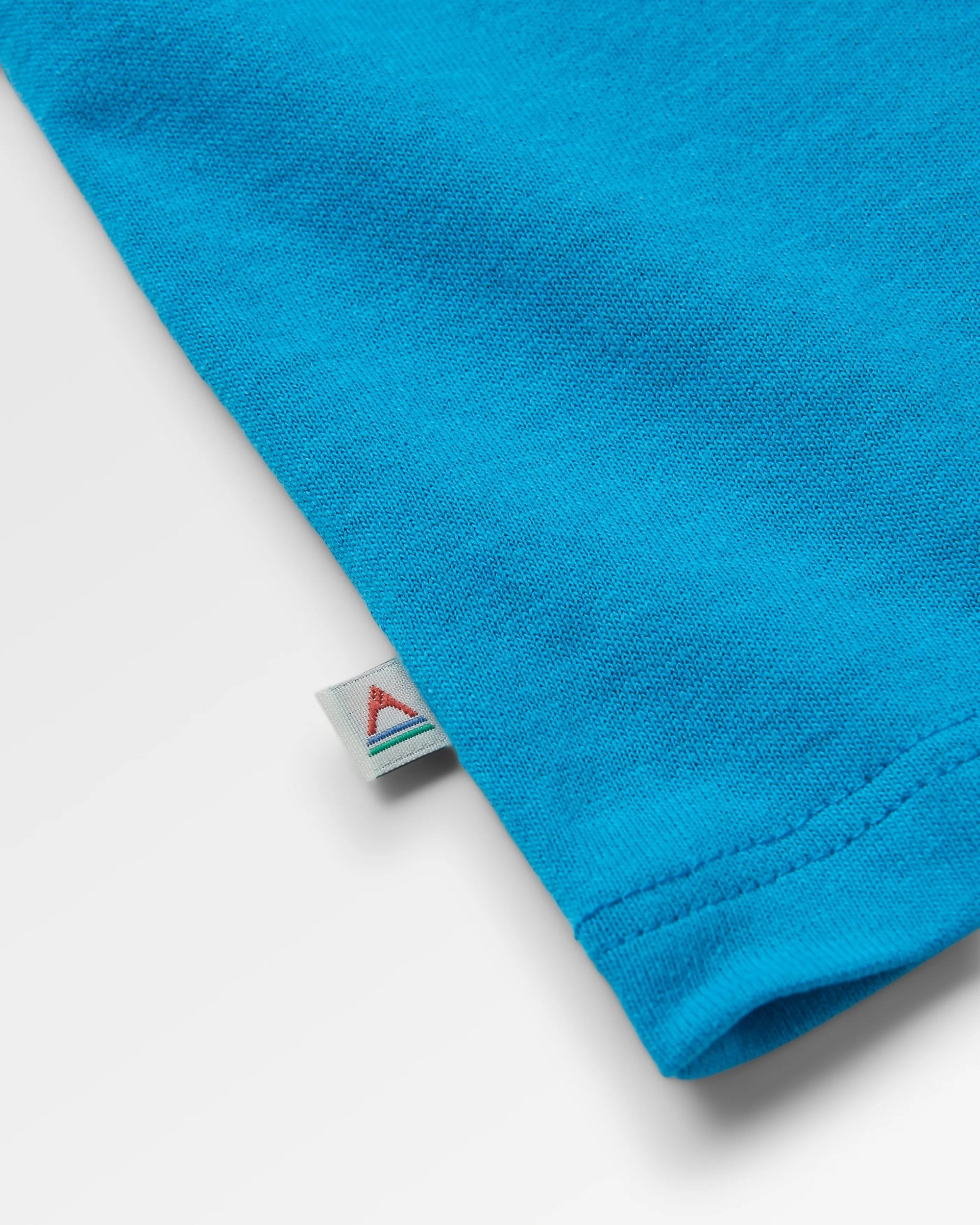 Maverick Recycled Cotton T-Shirt - Blue Pool - Flatlay