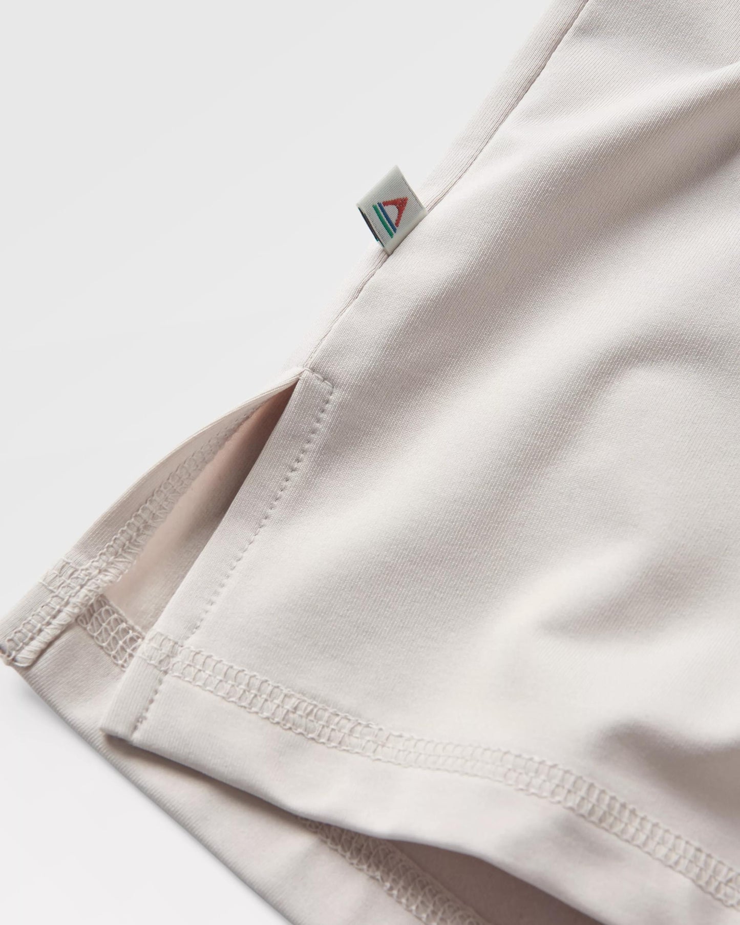 Align Active Recycled T-Shirt - Vintage White - Flatlay