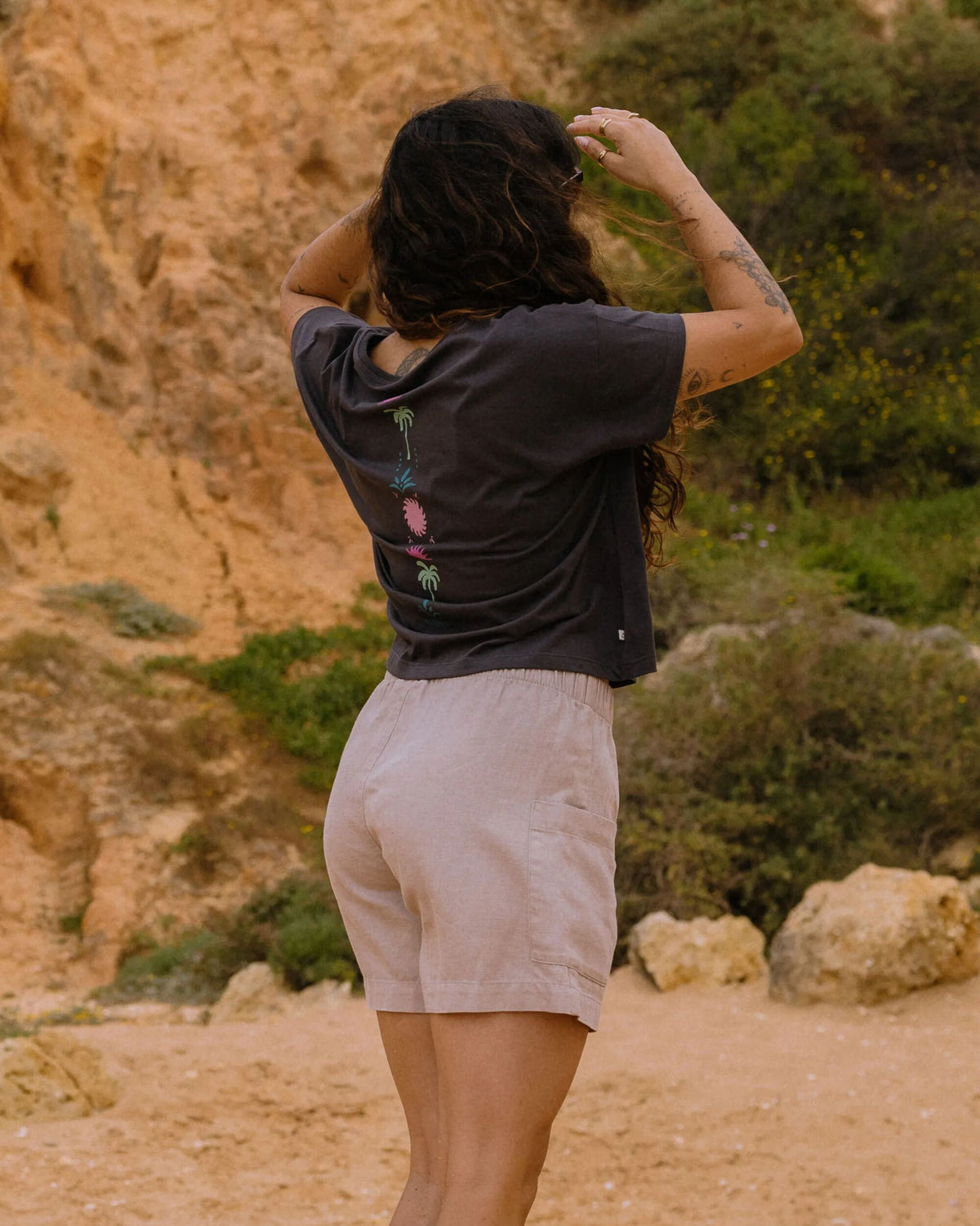 Stack Pocket T-Shirt - Faded Black - Lifestyle