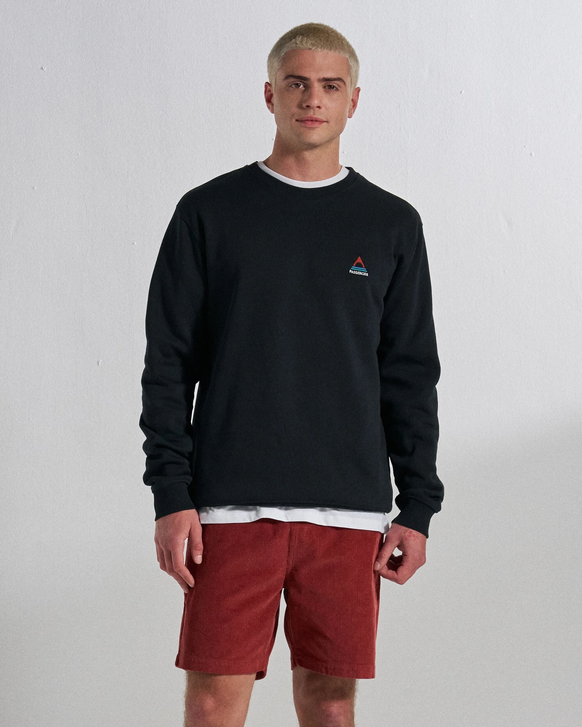 Vita Sweatshirt - Black - Studio Model
