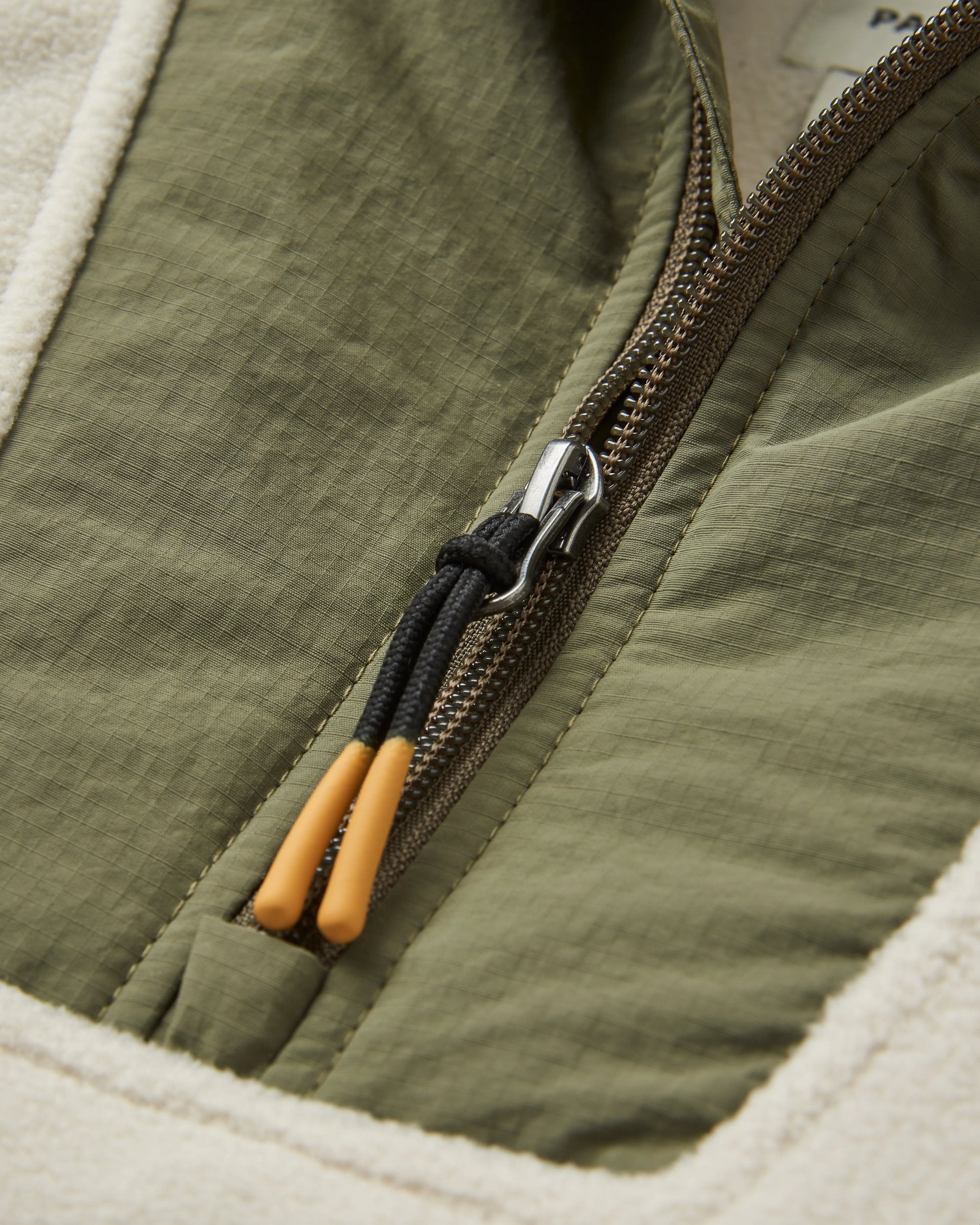Alexander 2.0 Recycled Hooded Polar Fleece - Vintage White - Flatlay