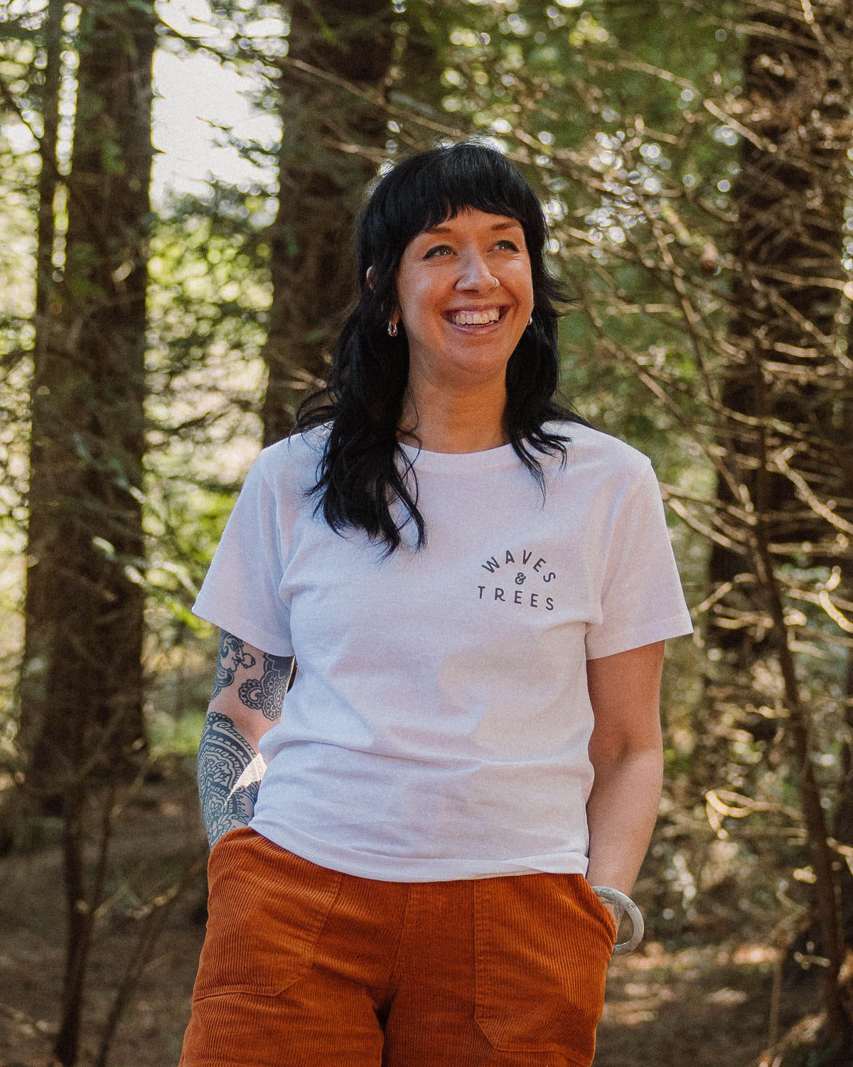 Penida T-Shirt - White - Lifestyle