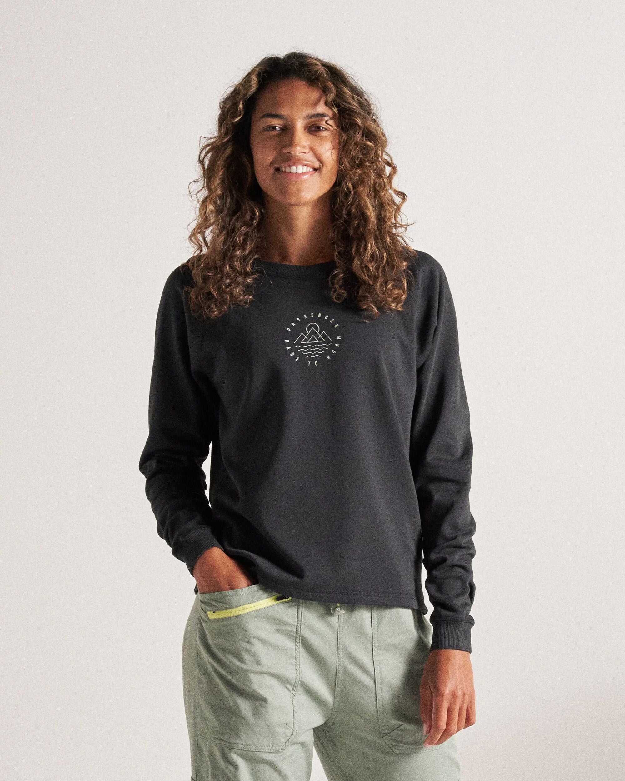 Remote Recycled Cotton Sweatshirt - Black - Studio Model