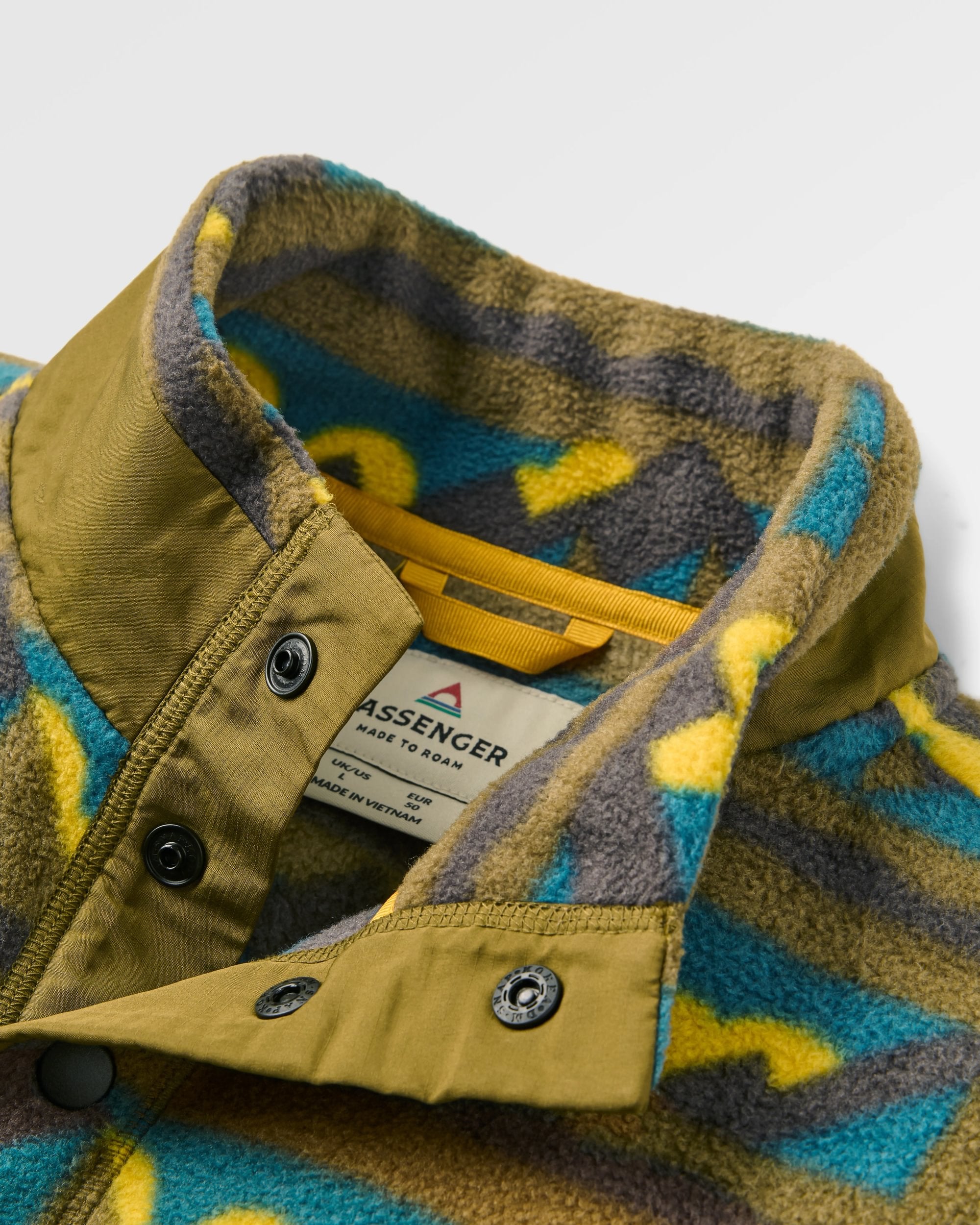 Take It Easy Polar Fleece - Views Dark Olive - Flatlay