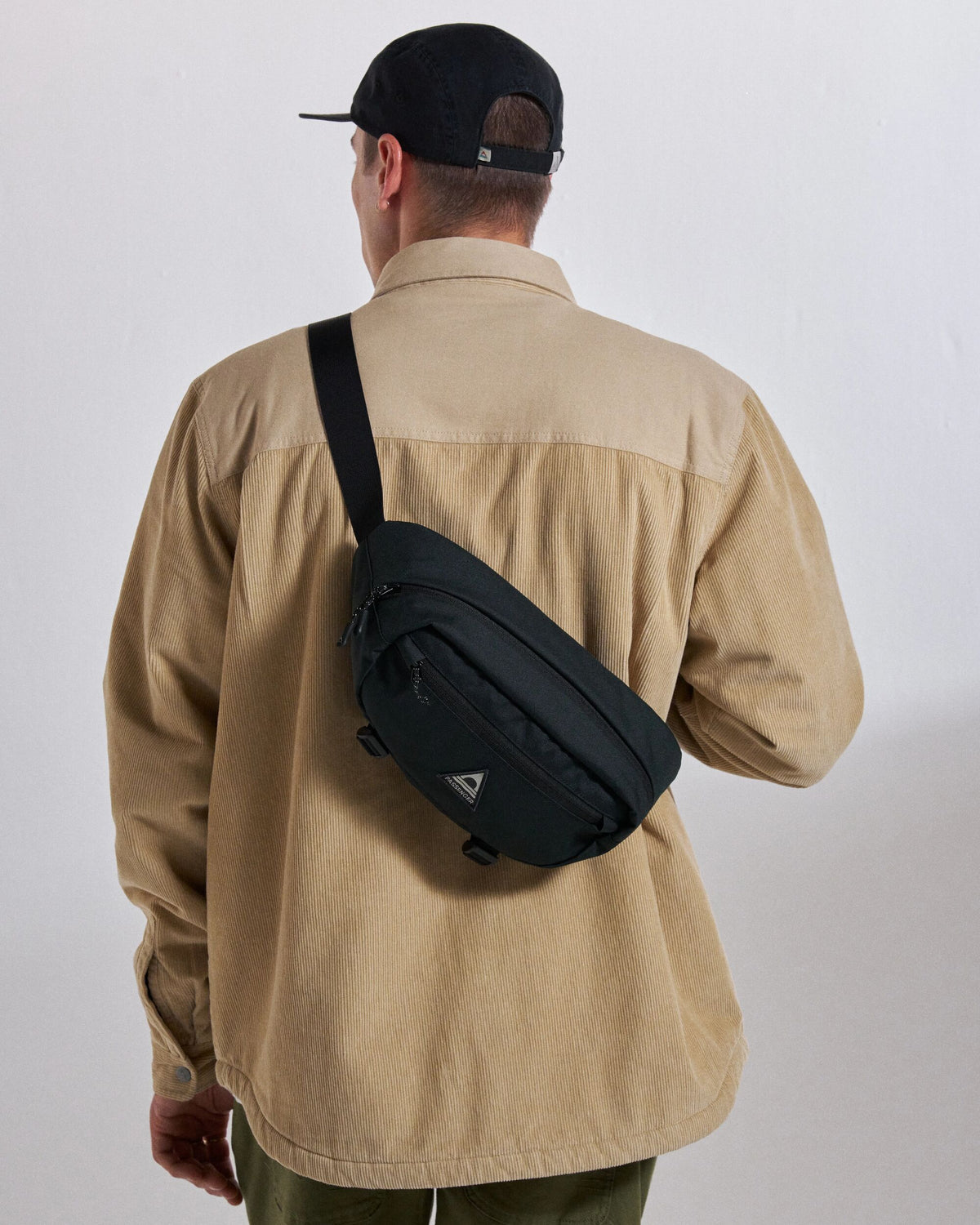 Boondocker Hip Pack - Black - Studio Model - Male