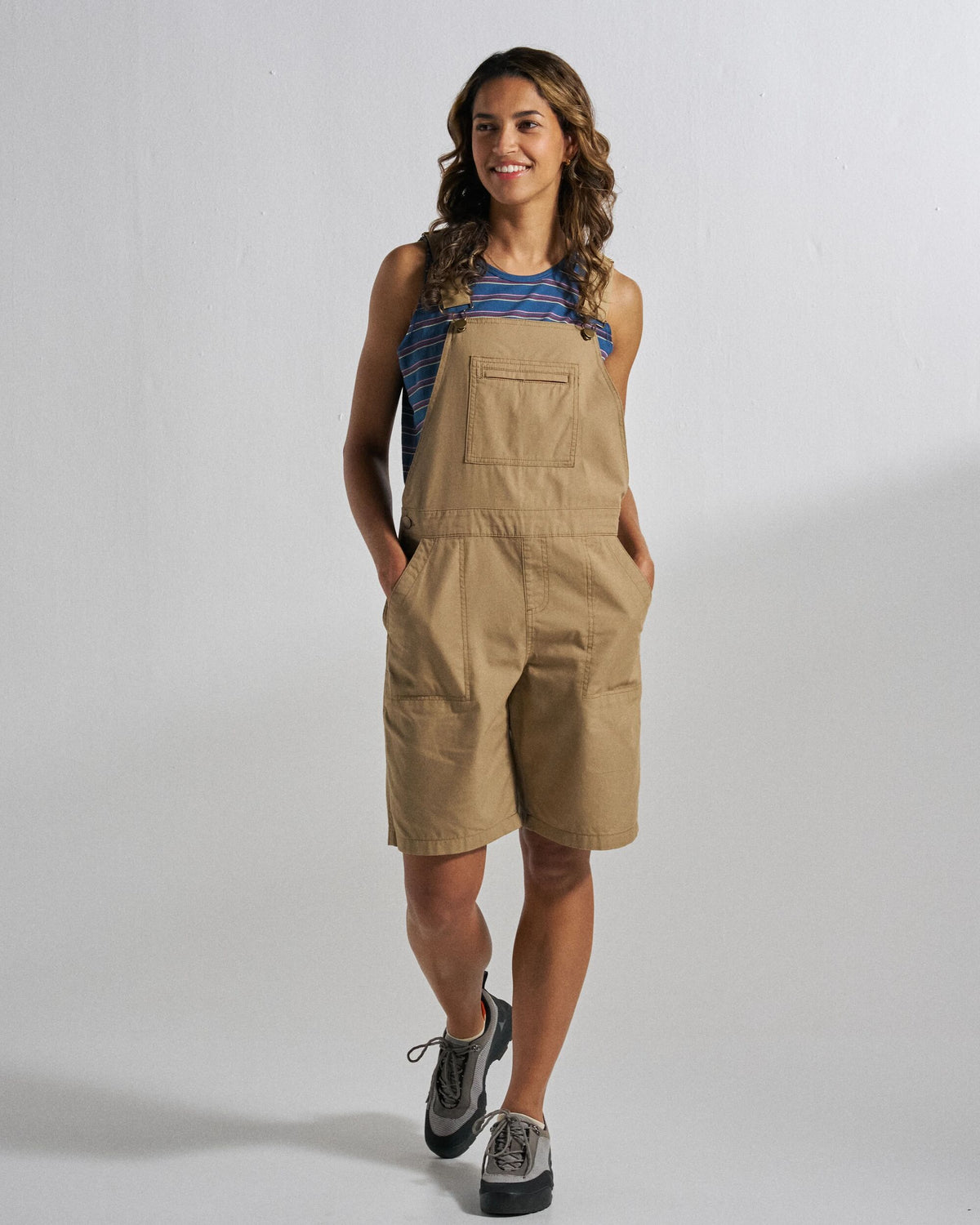 Shuffle Light Cotton Short Dungarees - Elmwood - Studio Model