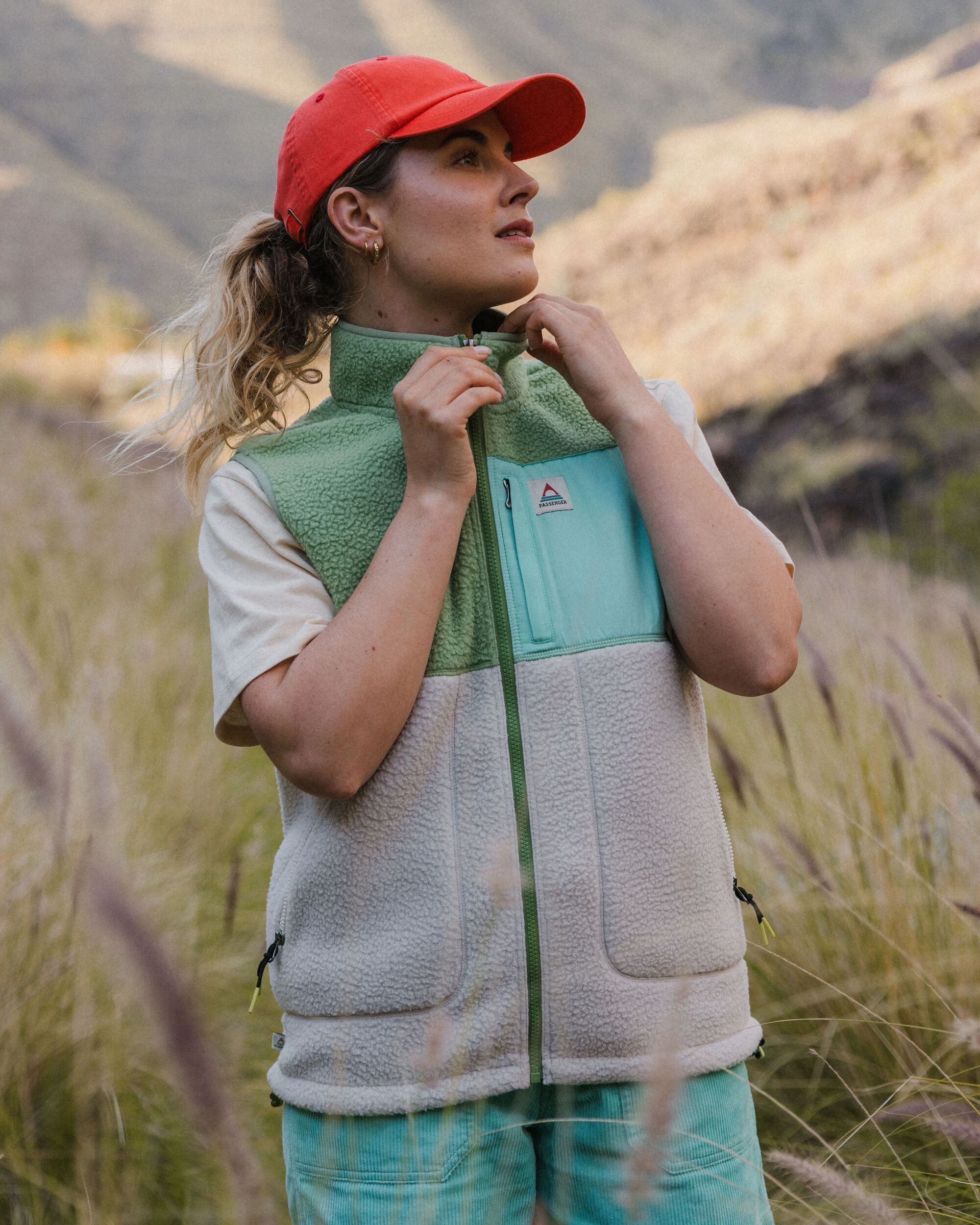 Fairbanks Recycled Sherpa Gilet - Stem Green/Vintage White - Lifestyle
