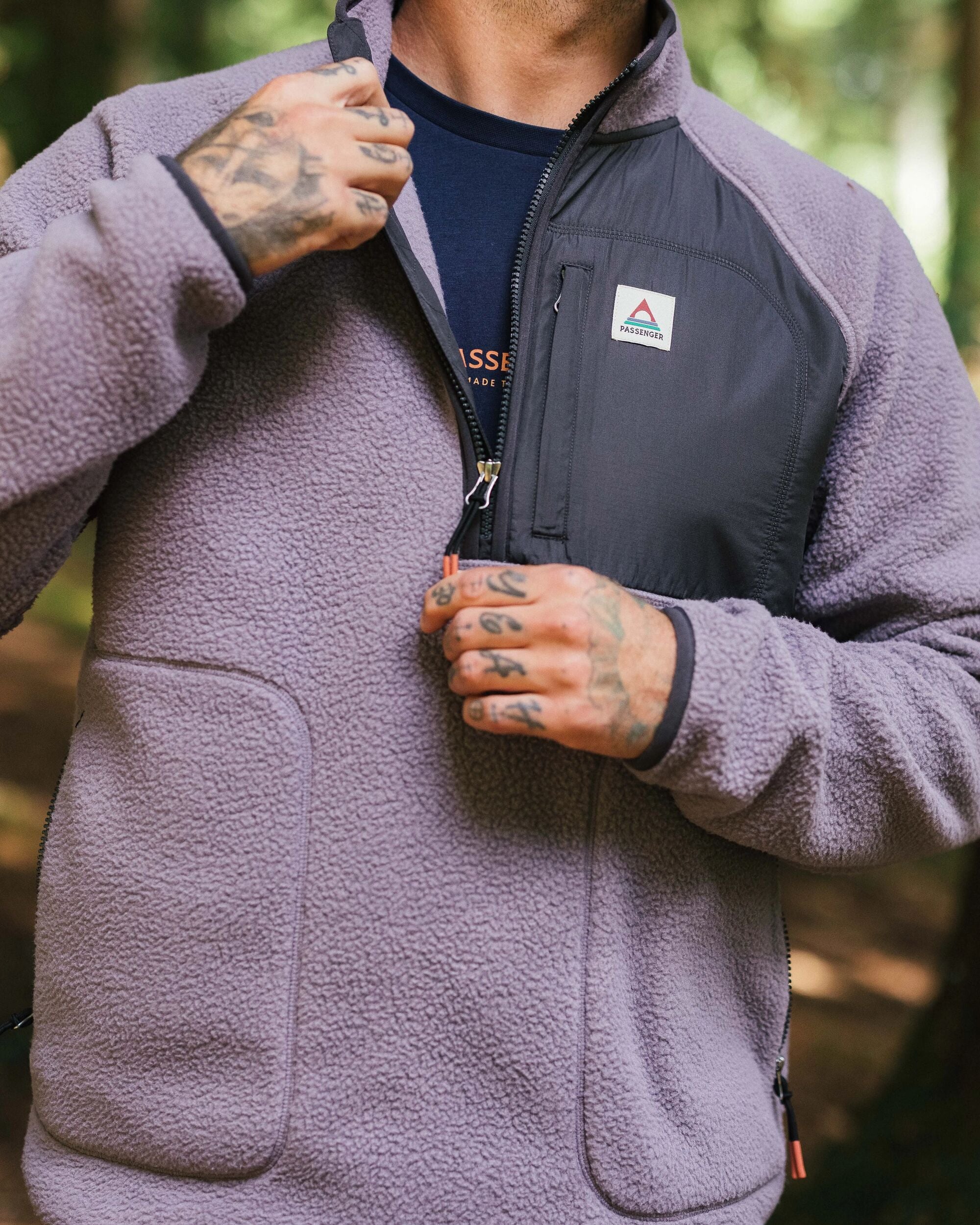 Offgrid 1/2 Zip Recycled Sherpa Fleece - Dusty Lilac - Lifestyle