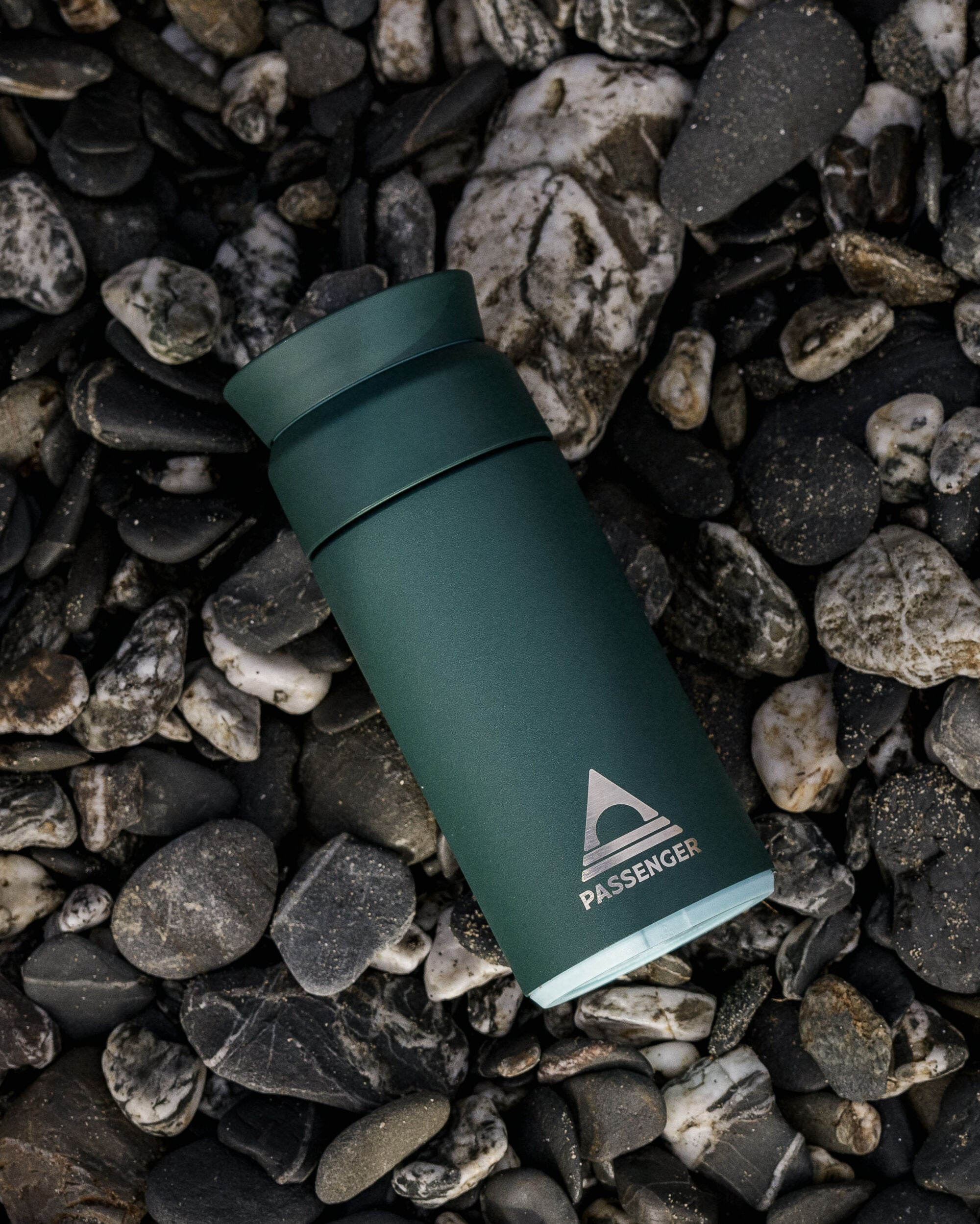 Ocean Bottle Brew Flask 350ml - Passenger Forest Green - Lifestyle