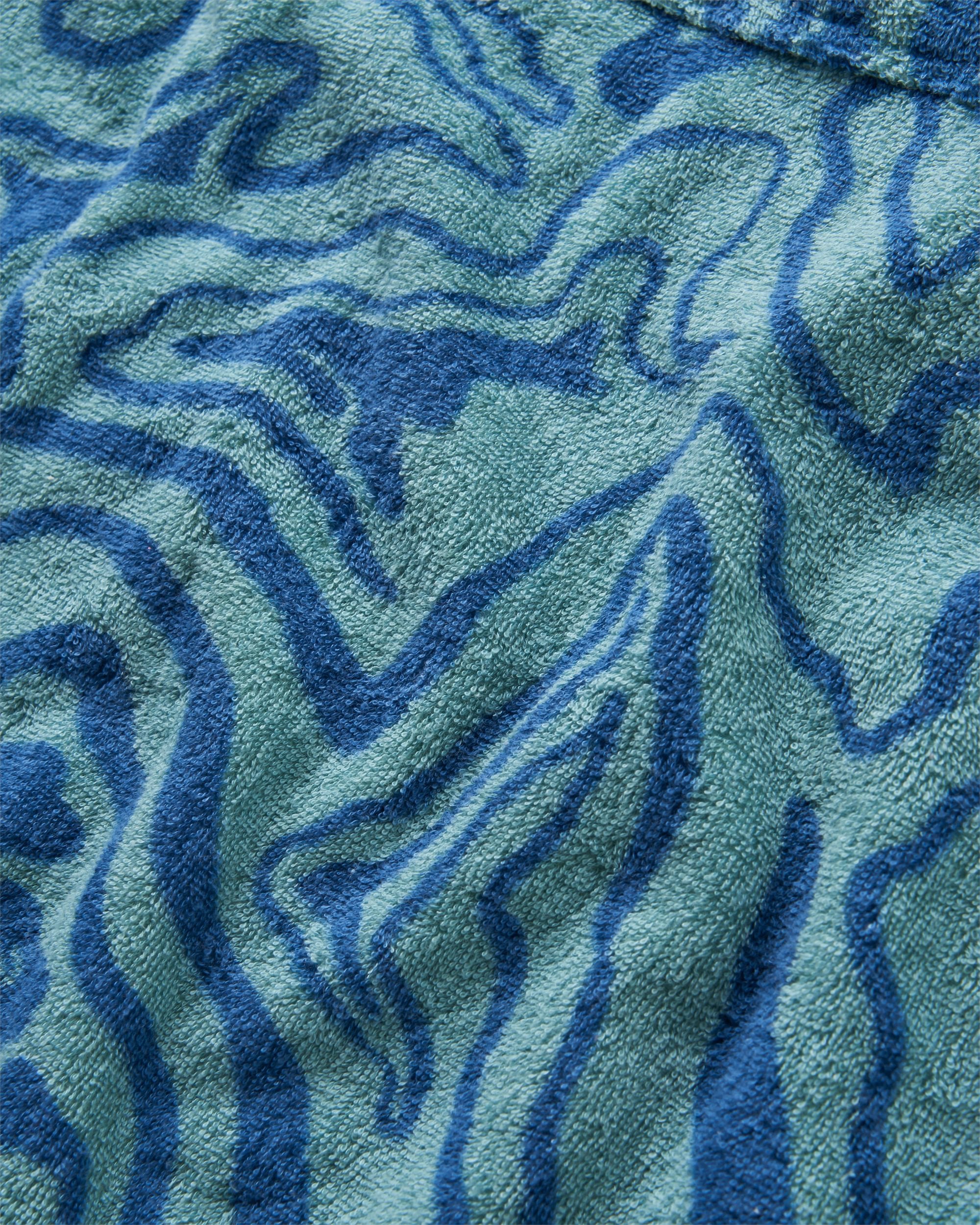 Shoreline Cotton Towel Poncho - Strata Swirl Arctic - Flatlay