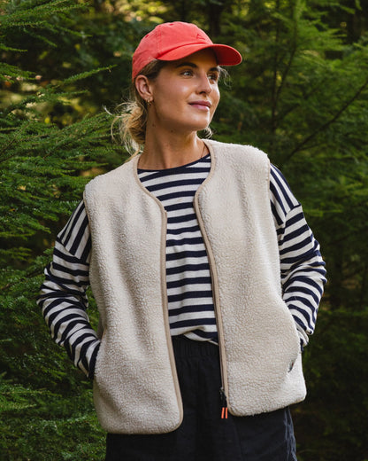 Tawny Collarless Deep-Pile Sherpa Gilet - Oat - Lifestyle