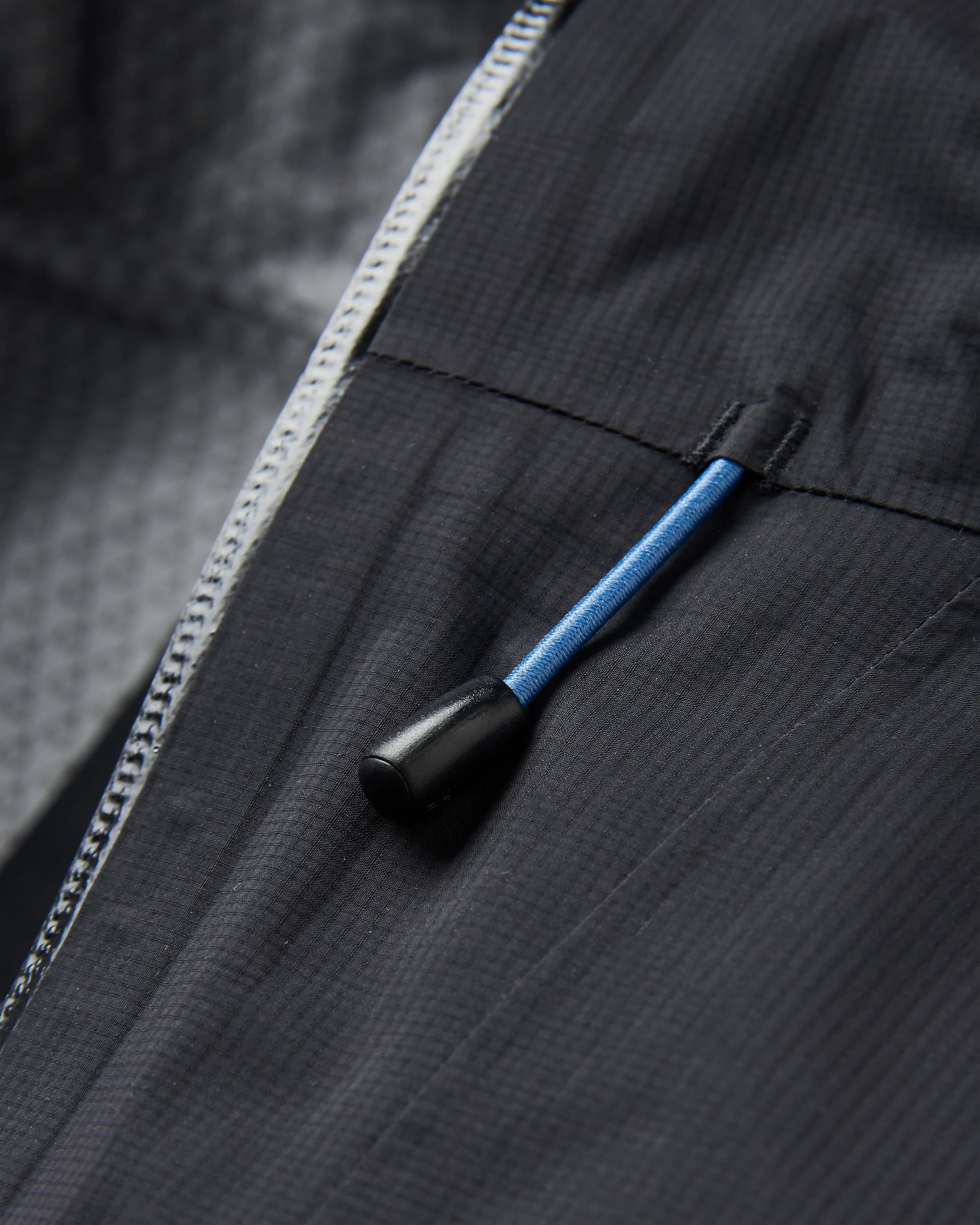Trailscape Light Women's Recycled Waterproof Jacket - Black - Flatlay
