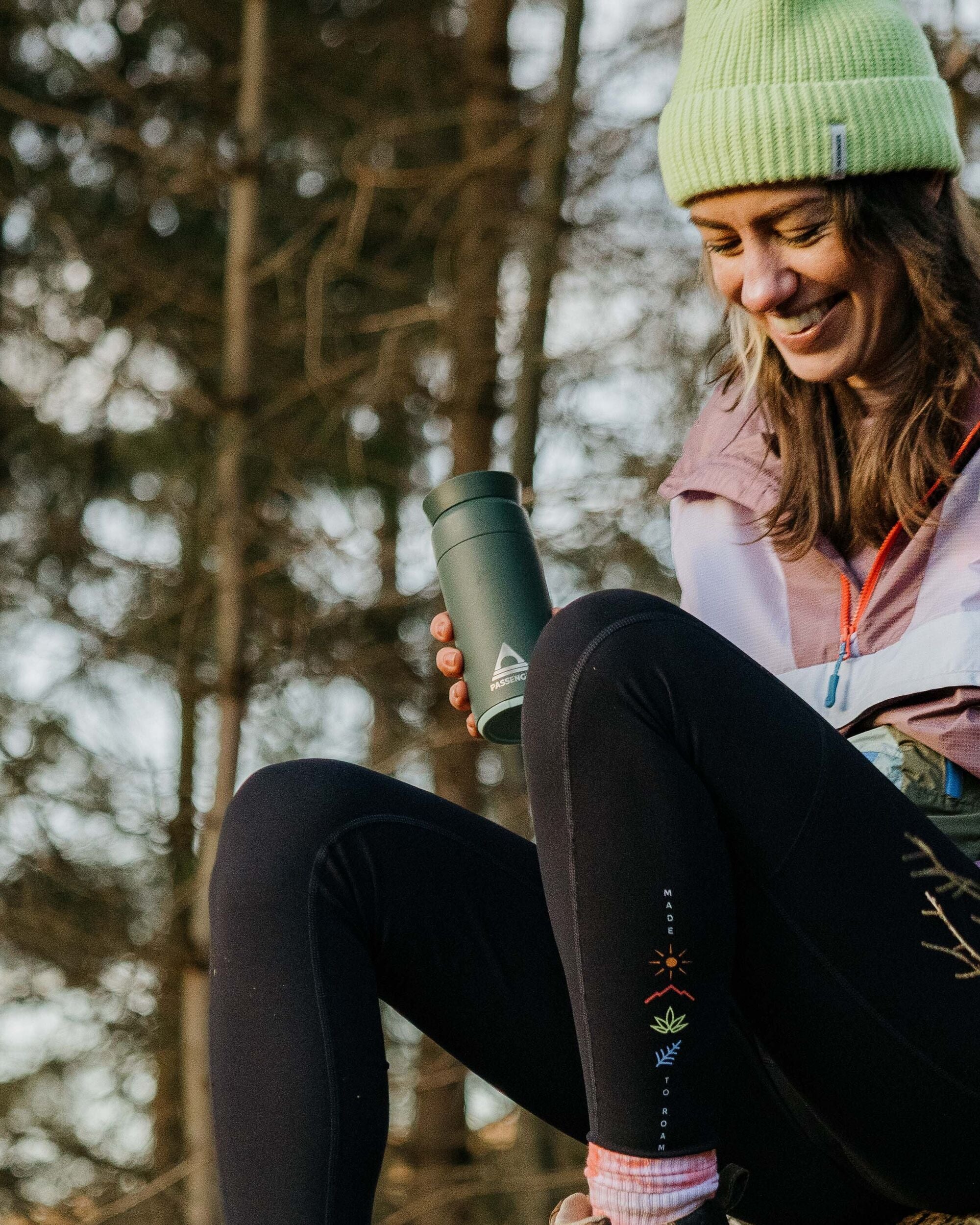 Ocean Bottle Brew Flask 350ml - Passenger Forest Green - Lifestyle - Female