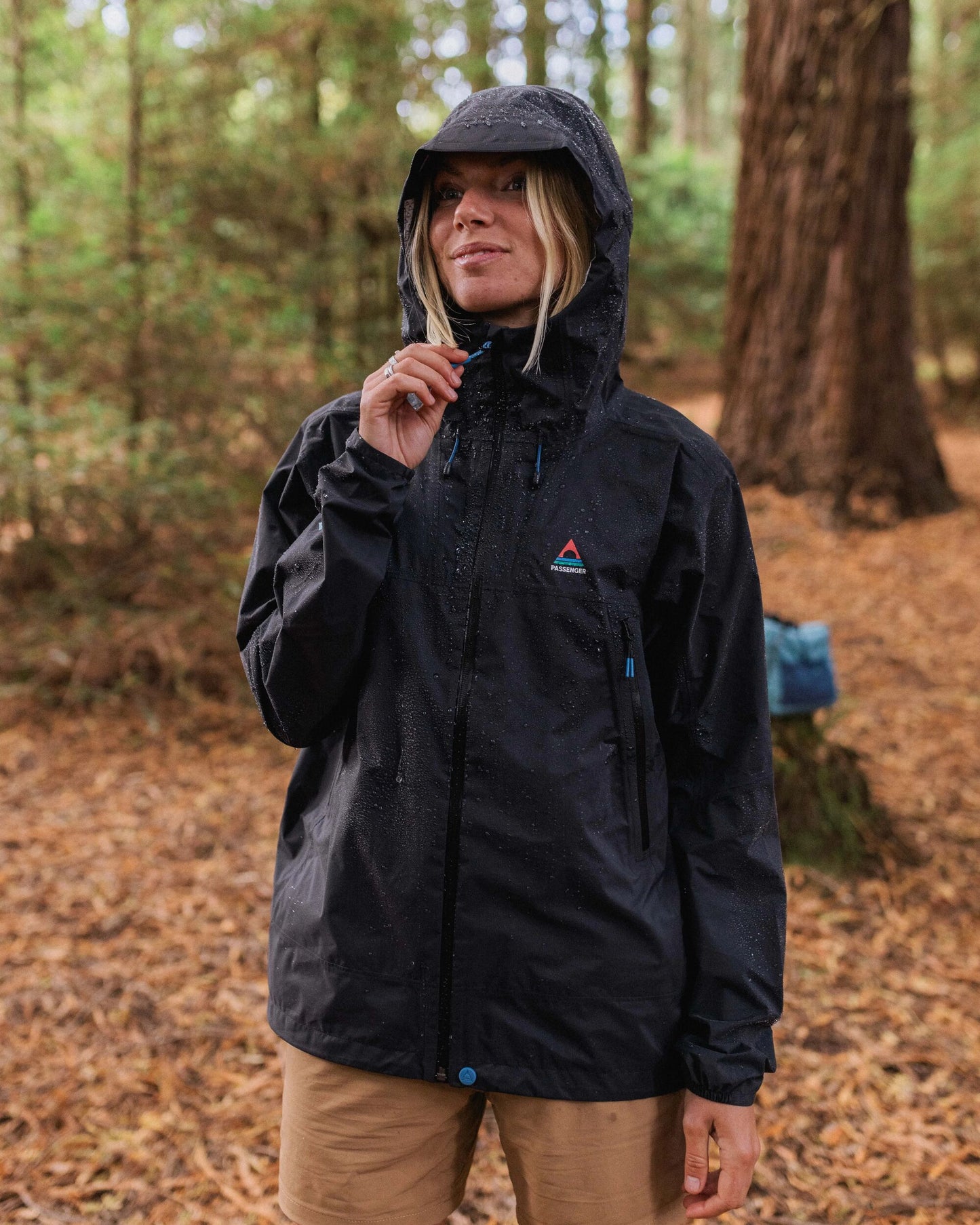 Trailscape Light Women's Recycled Waterproof Jacket - Black - Lifestyle