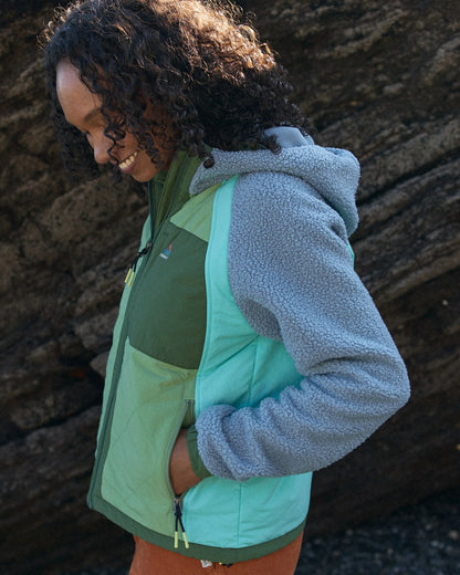 Lara Quilted Jacket - Faded Denim/Stem Green - Lifestyle