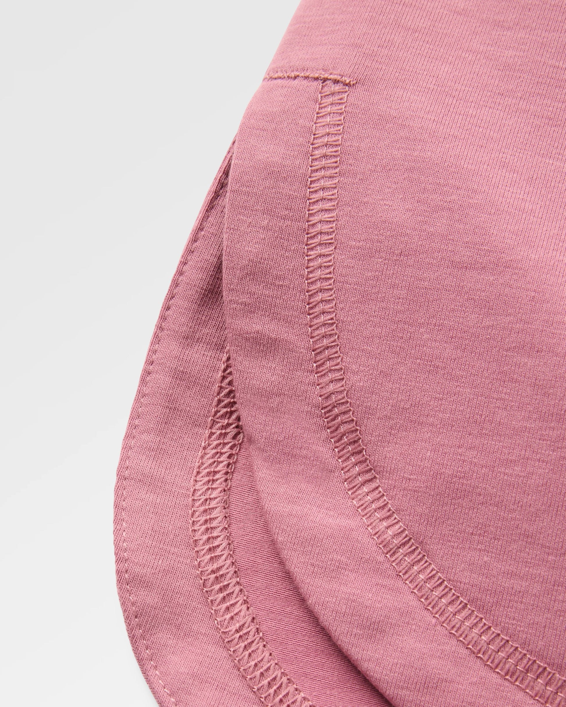 Roamscreen UPF50 Women's LS T-Shirt - Pink Haze - Flatlay