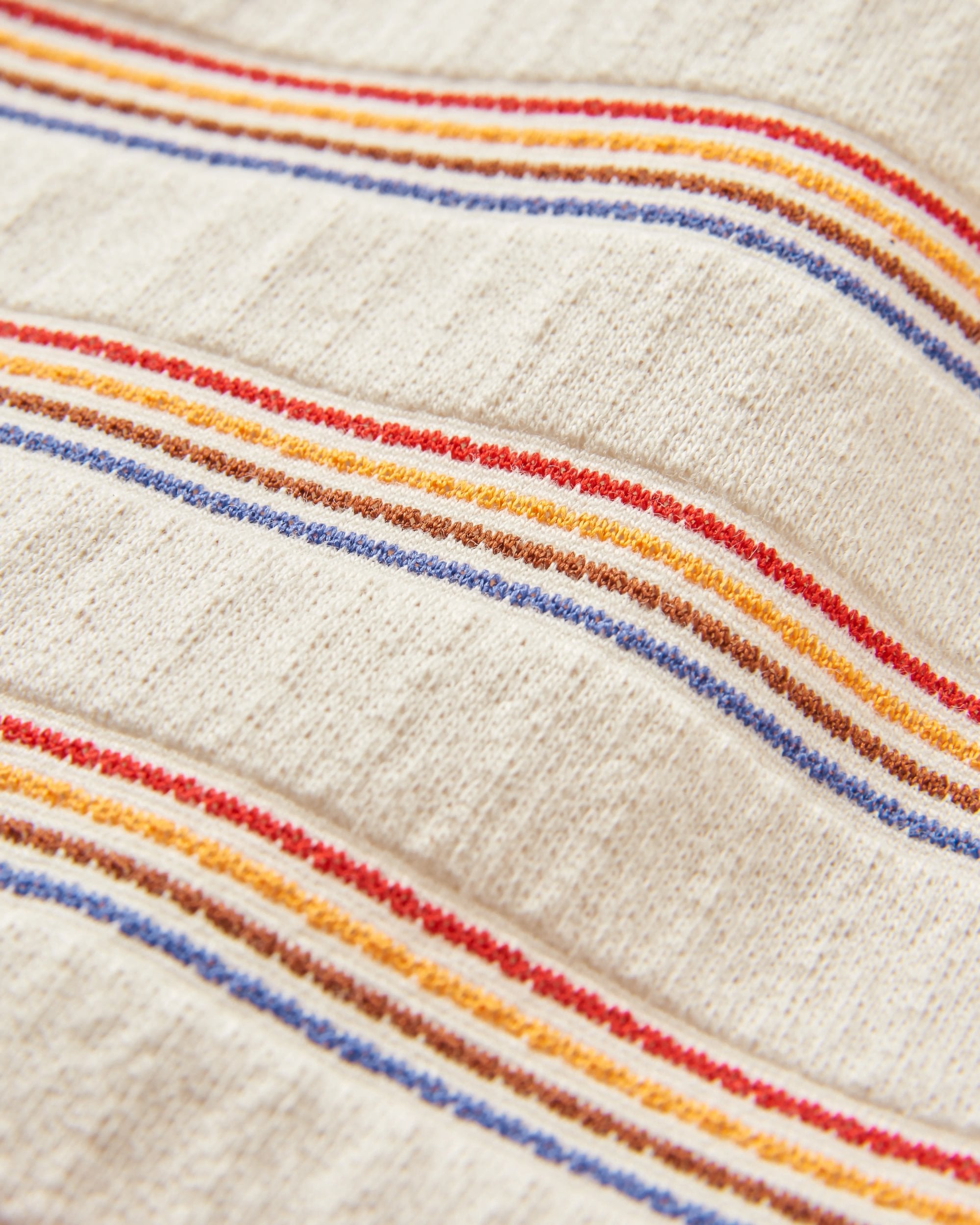 Retro Vibes Organic Cotton T-Shirt - Retro Stripe - Flatlay