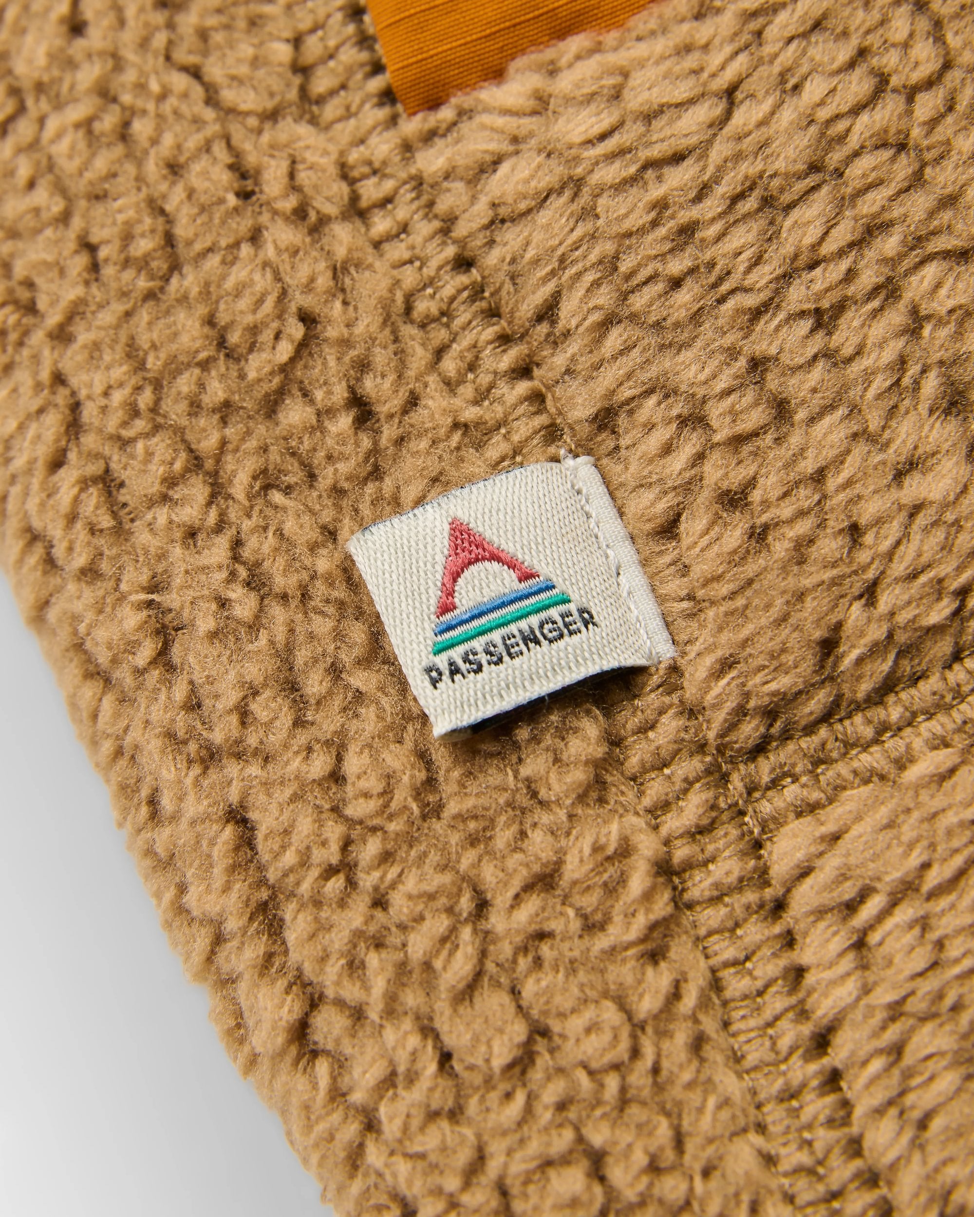 Venturescape Men's Fleece Vest - Caramel/Desert - Flatlay