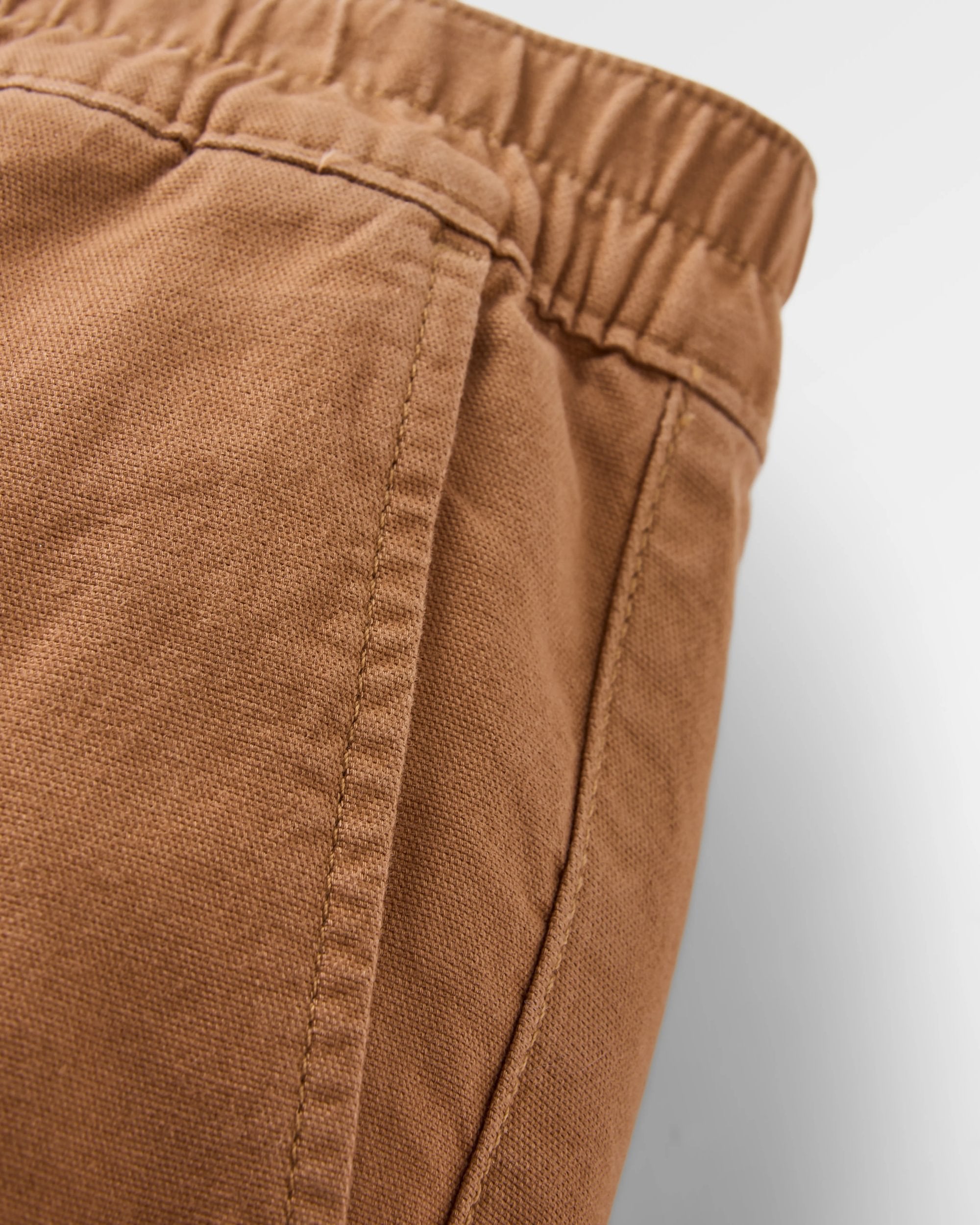 Horizon Comfort Chino - Toffee - Flatlay