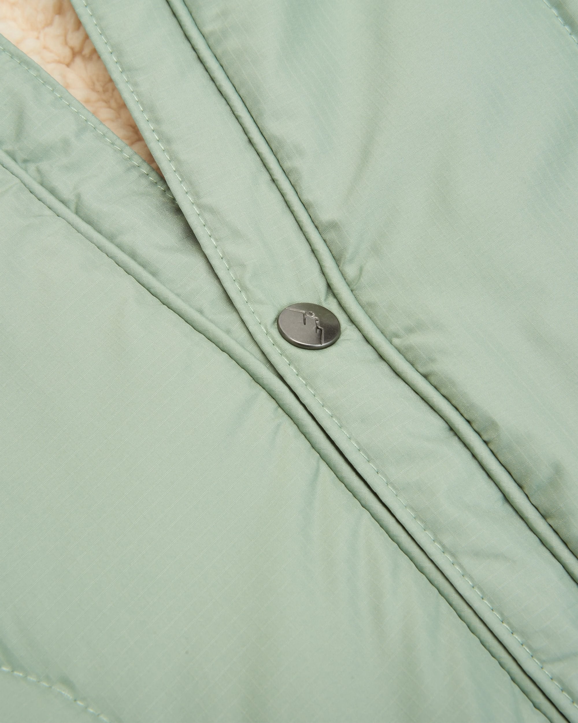 Cabin Recycled Sherpa Blanket - Pistachio - Flatlay