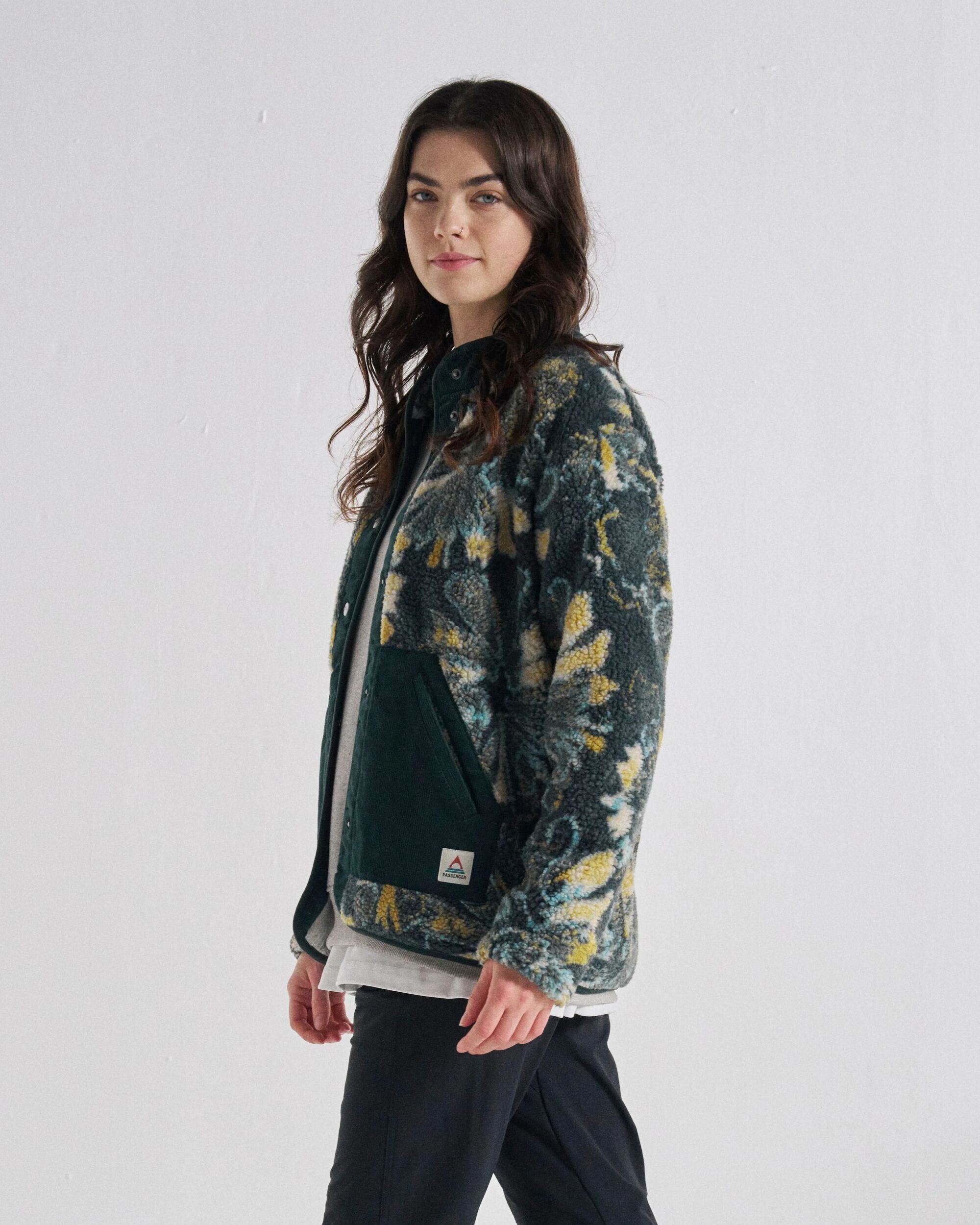 Clover Recycled Cotton-Lined Sherpa Fleece - Frost Dark Fern - Studio Model