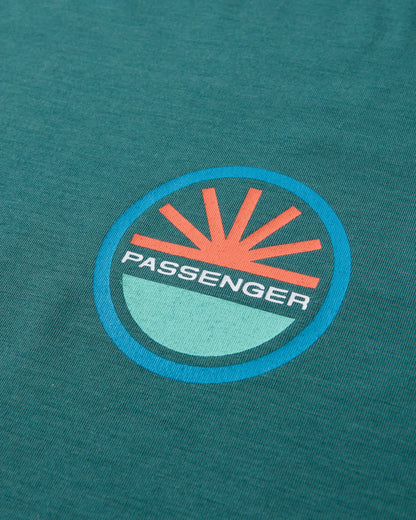 Chase The Light Drirelease® Active LS T-Shirt - Deep Ocean - Flatlay