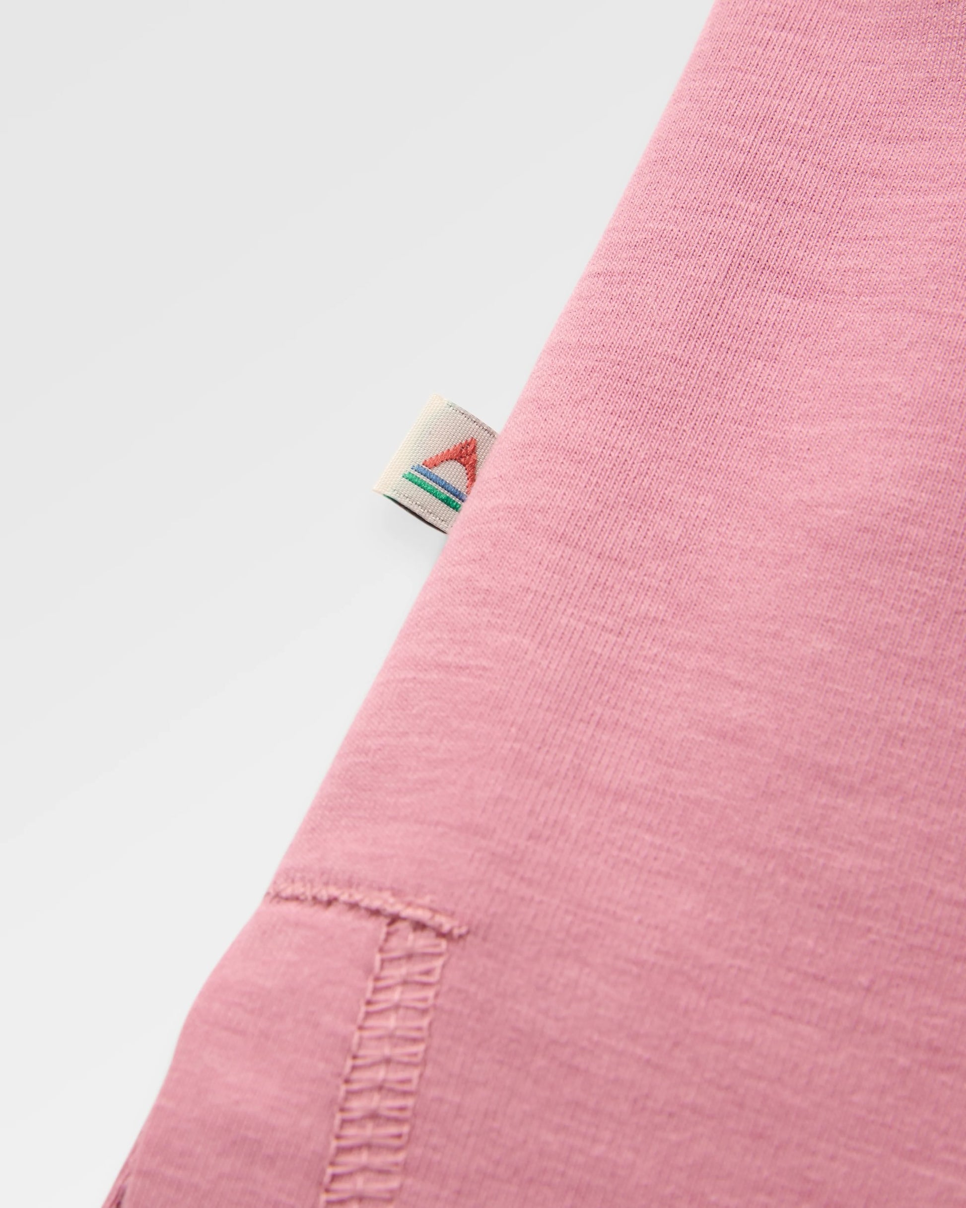 Roamscreen UPF50 Women's LS T-Shirt - Pink Haze - Flatlay