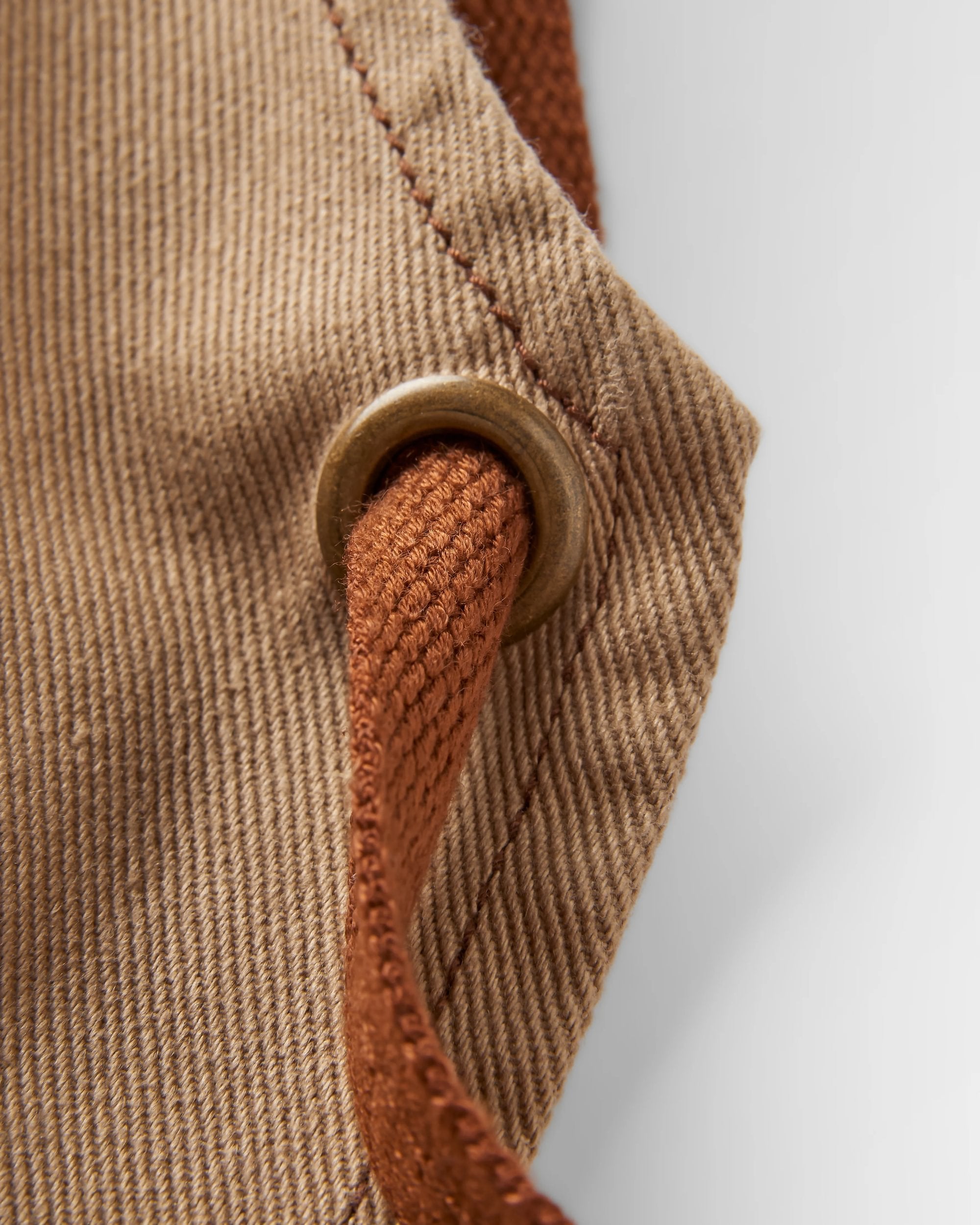 Campfire Recycled Cotton Apron - Elmwood - Flatlay