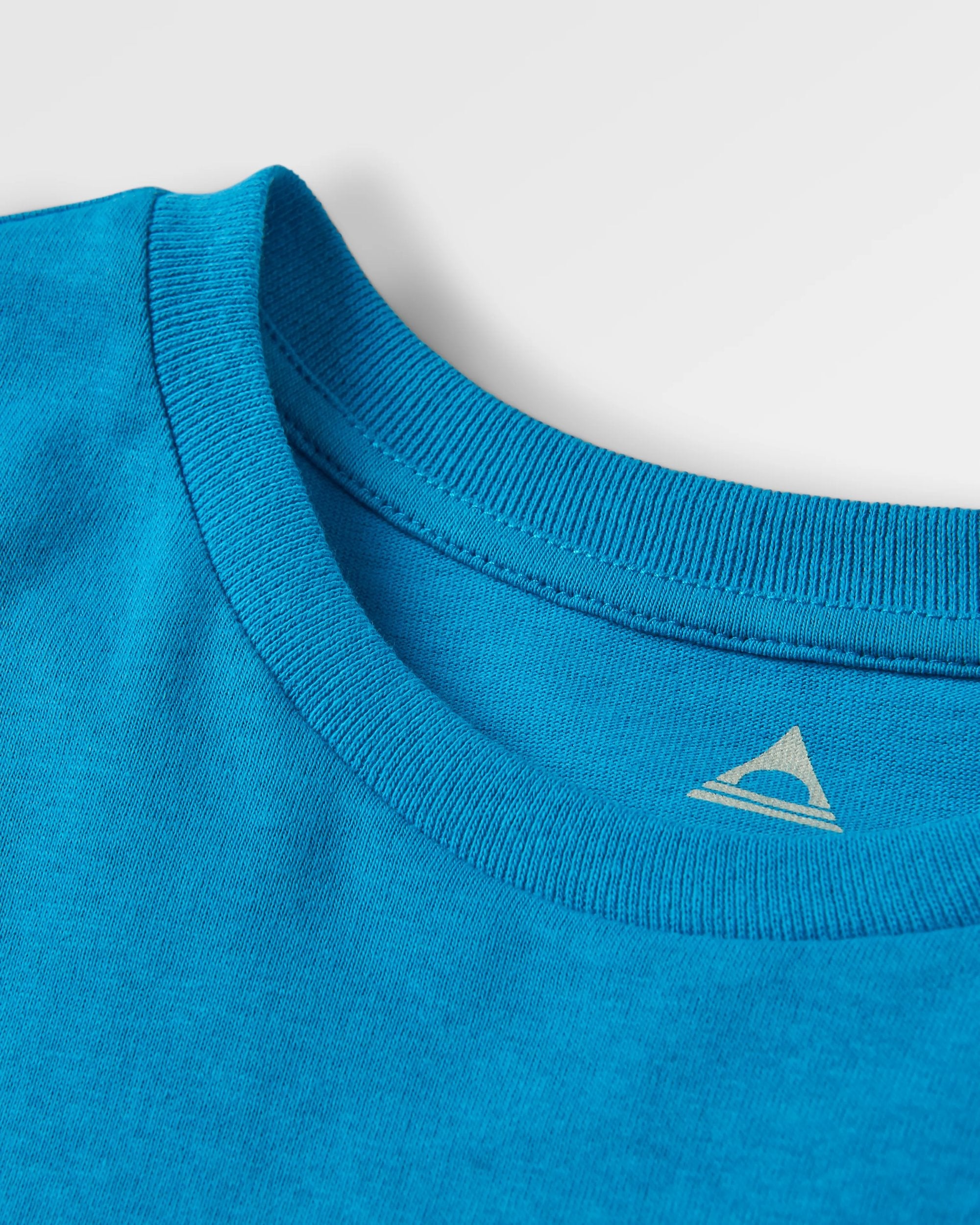 Maverick Recycled Cotton T-Shirt - Blue Pool - Flatlay