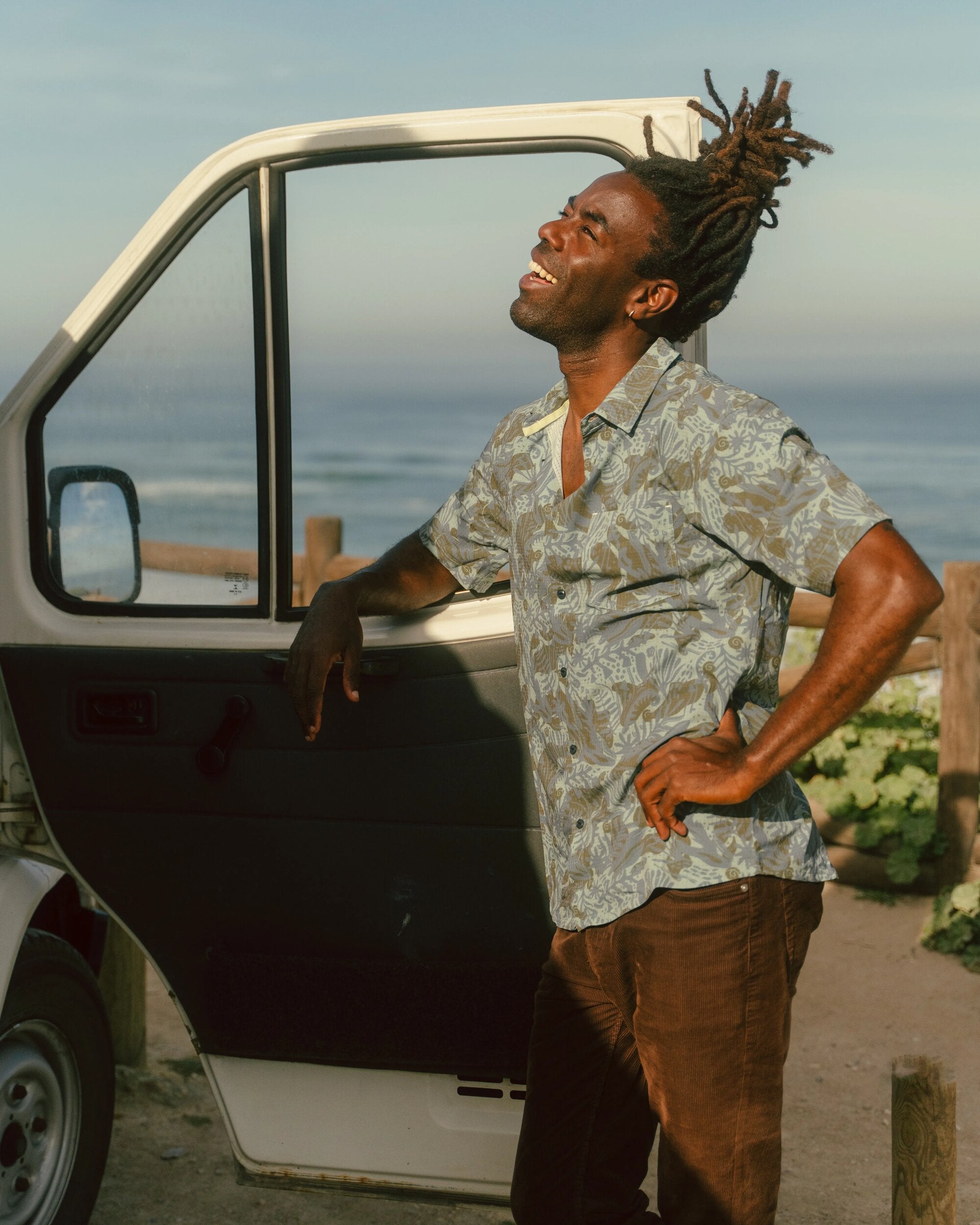 Sundowner Stretch Short Sleeve Shirt - Abstract Seaweed Camo - Lifestyle