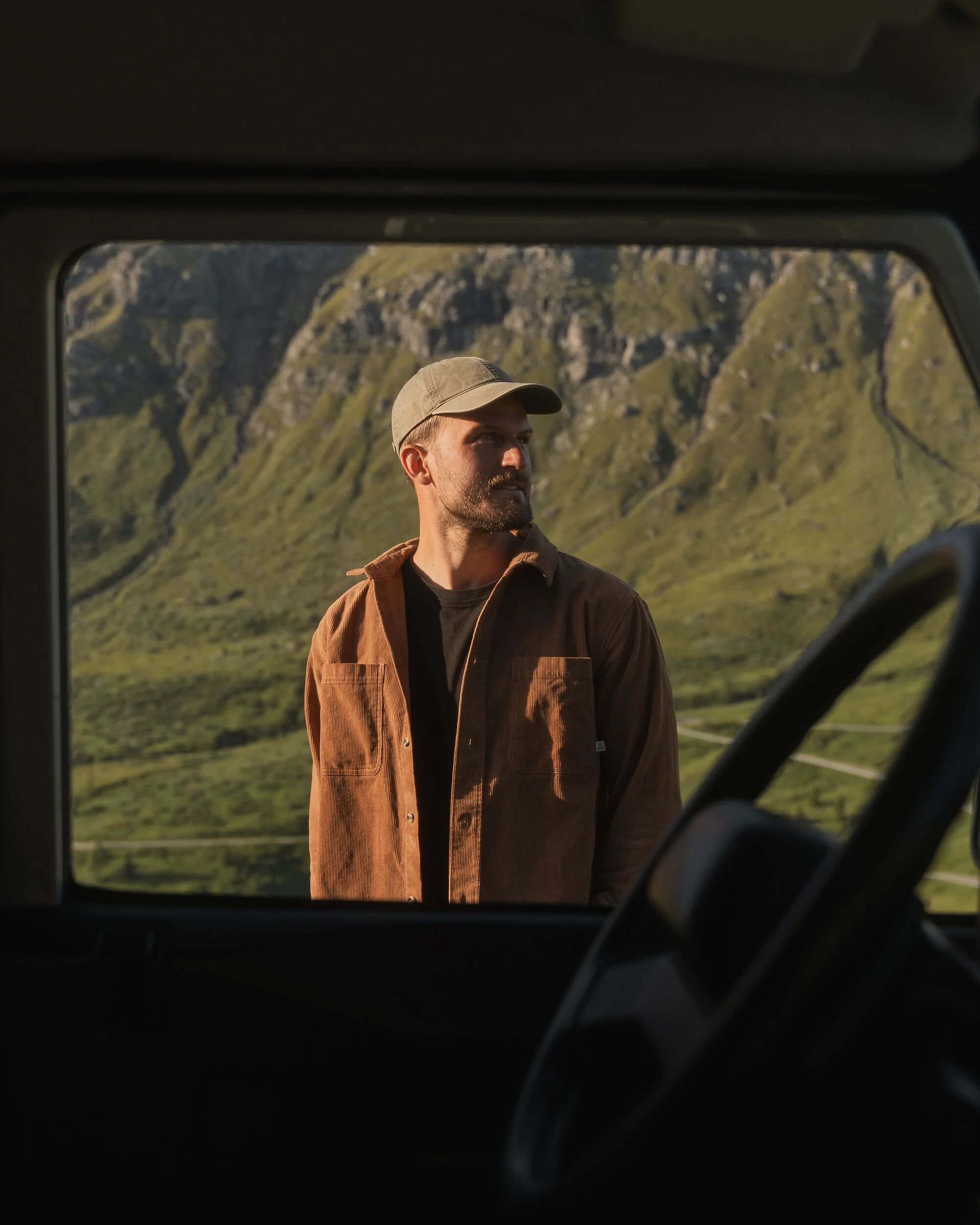 Backcountry Cord Shirt - Toffee - Lifestyle