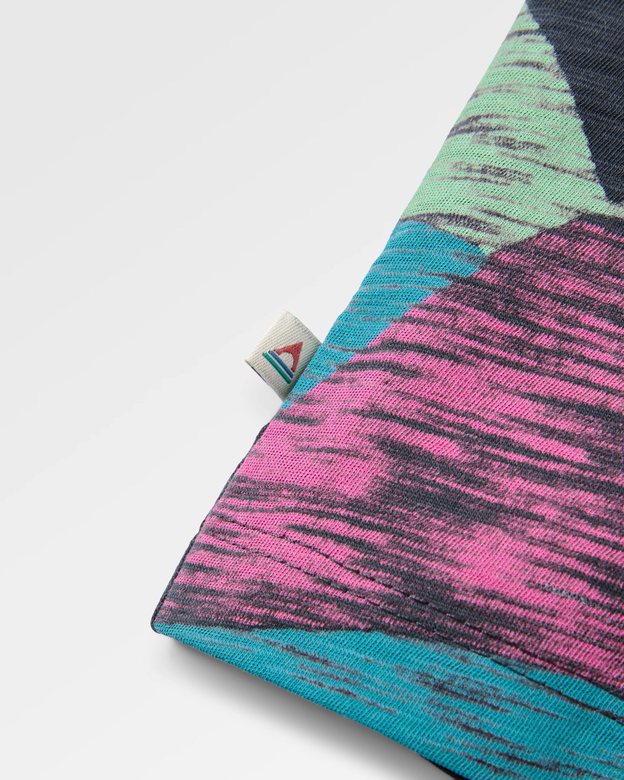 Ride and Climb Vest - Faded Black - Flatlay