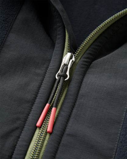 Woodland Hooded Polartec® Fleece - Black/Khaki - Flatlay