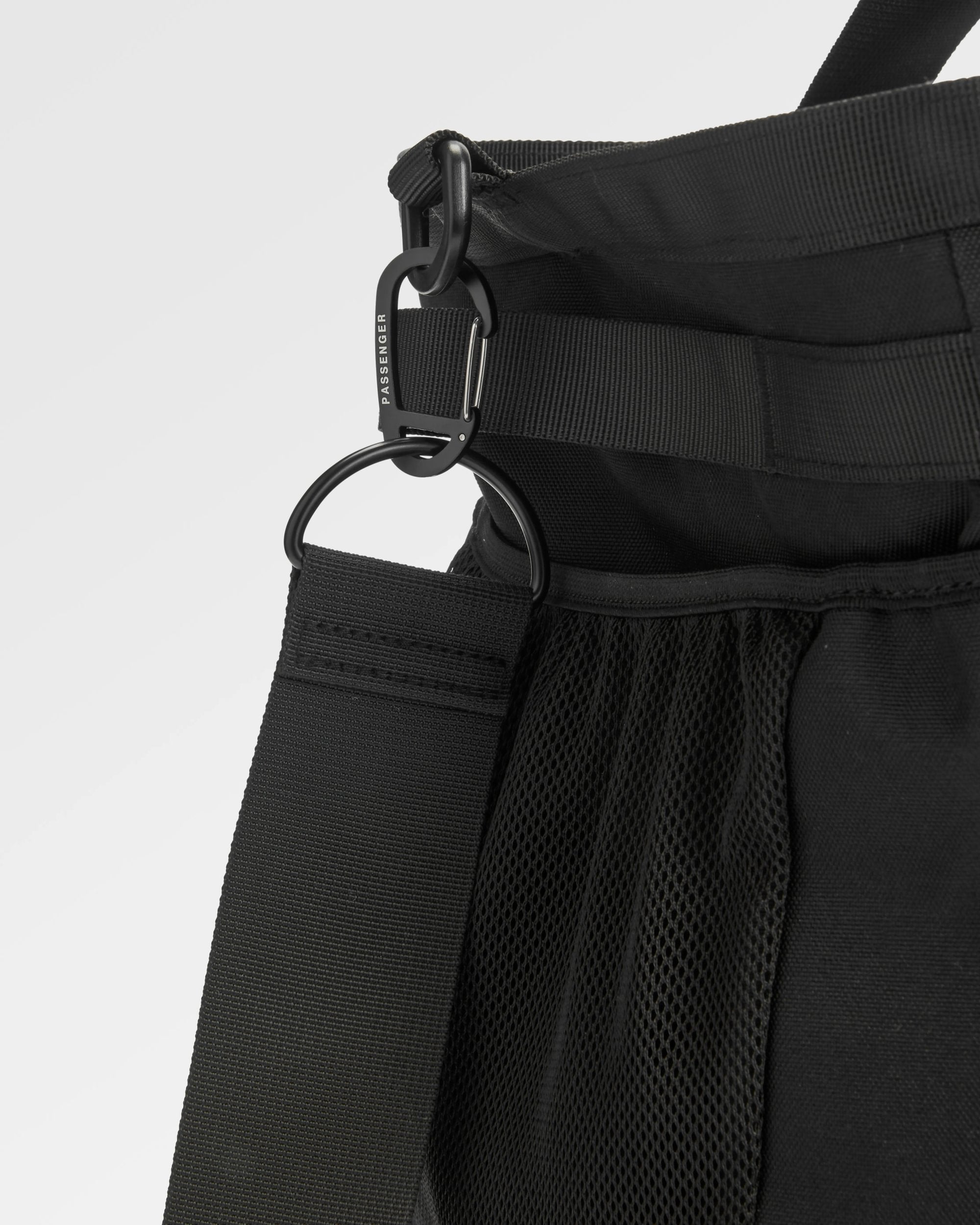 Boondocker Gear Tote 48L  - Black - Flatlay