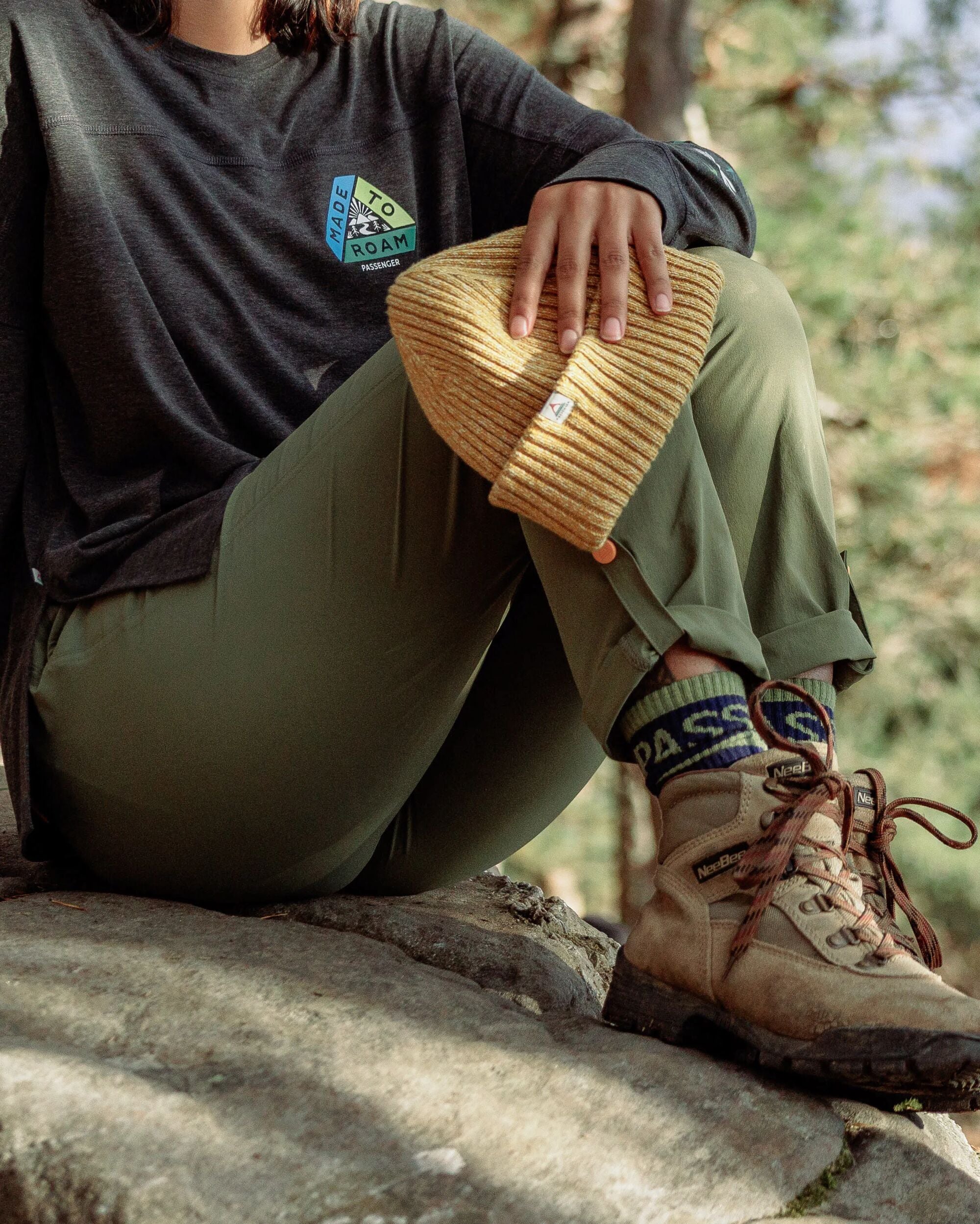 365 Trail Roll Up Trouser - Khaki - Lifestyle