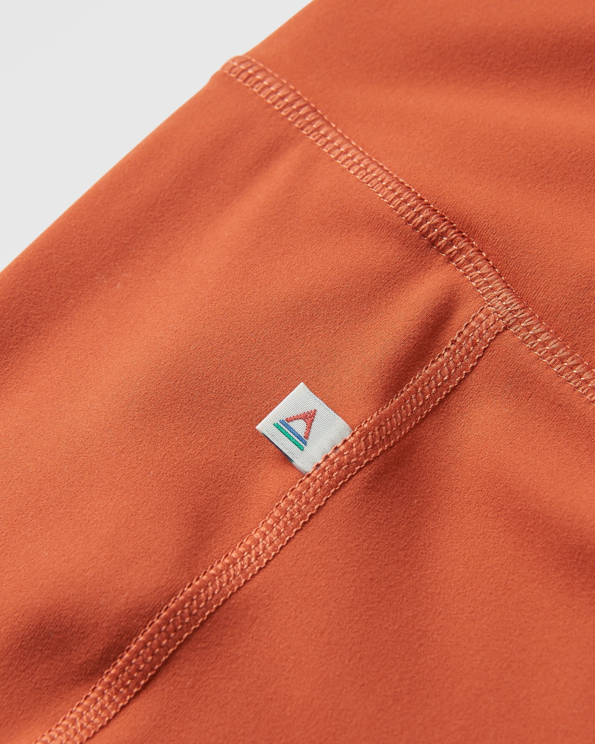 Mantra Recycled Active Short - Baked Clay - Flatlay