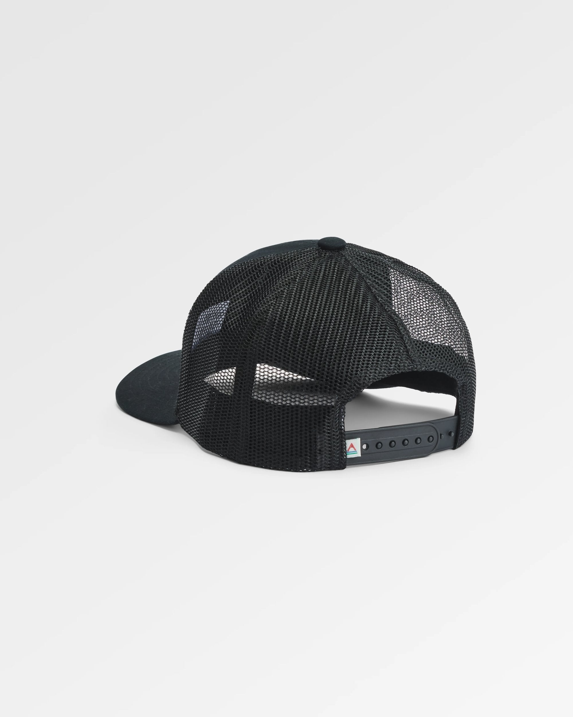 Roamer Mesh Trucker Cap - Black - Flatlay