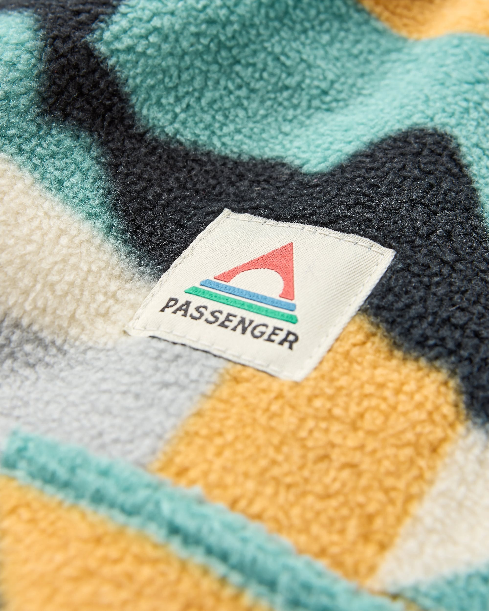 Take It Easy Polar Fleece - Vista Patchwork Arctic - Flatlay