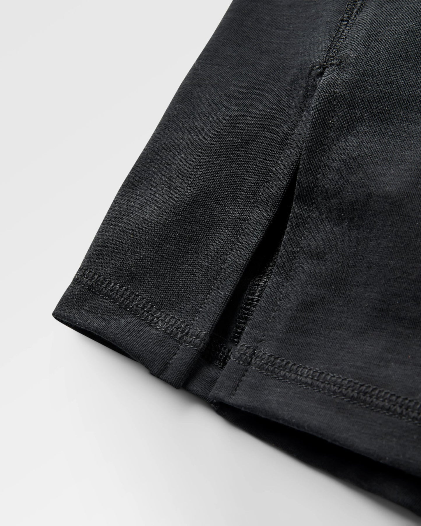 Chase The Light Active T-Shirt - Black - Flatlay