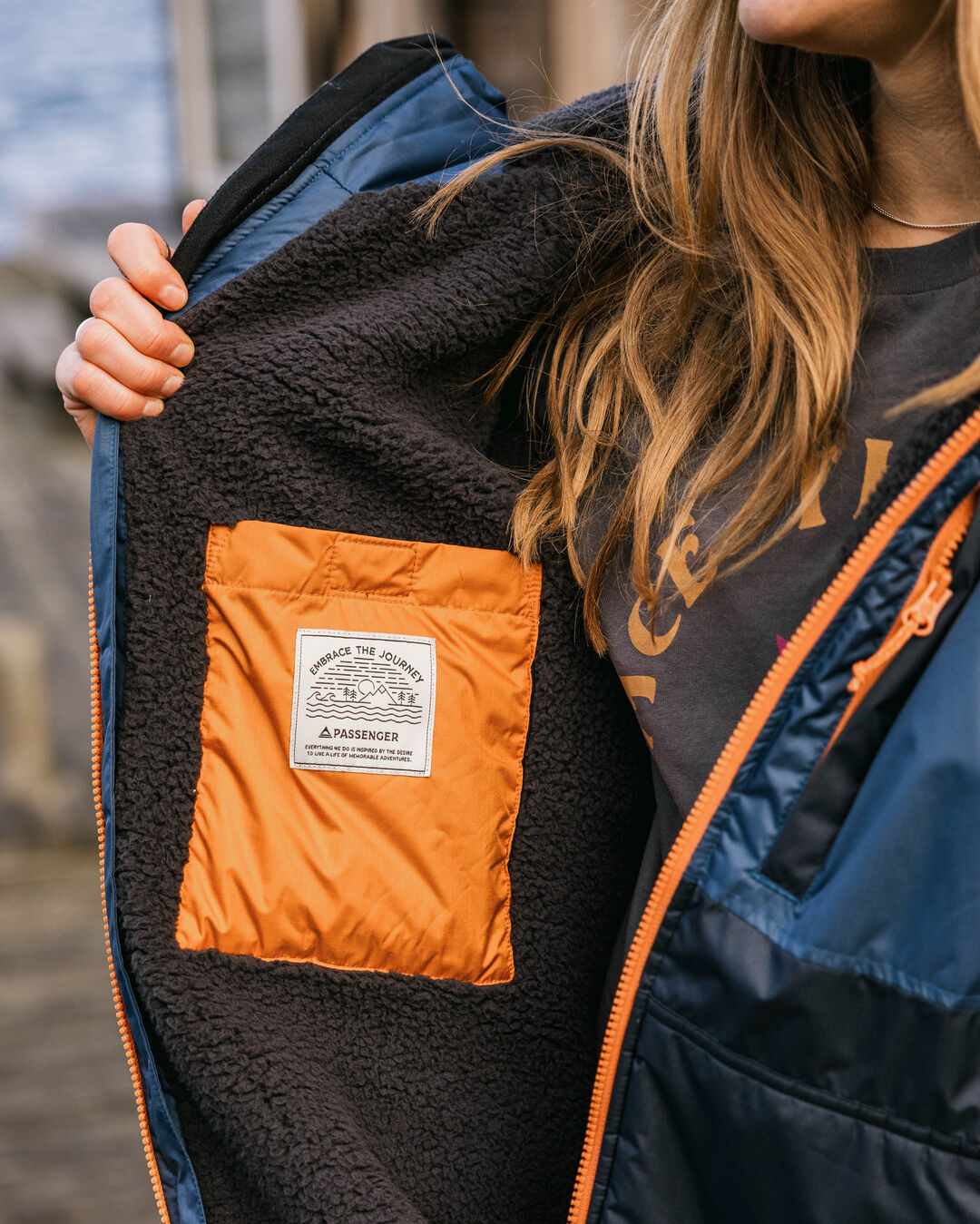 Waves Recycled Sherpa-Lined Changing Robe - Dark Denim/ Deep Navy - Lifestyle