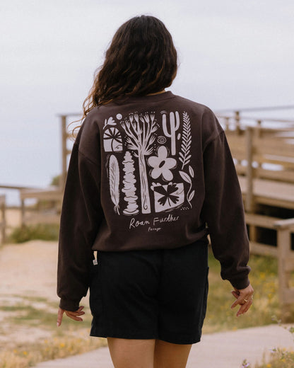 Roam Further Sweatshirt - Espresso - Lifestyle