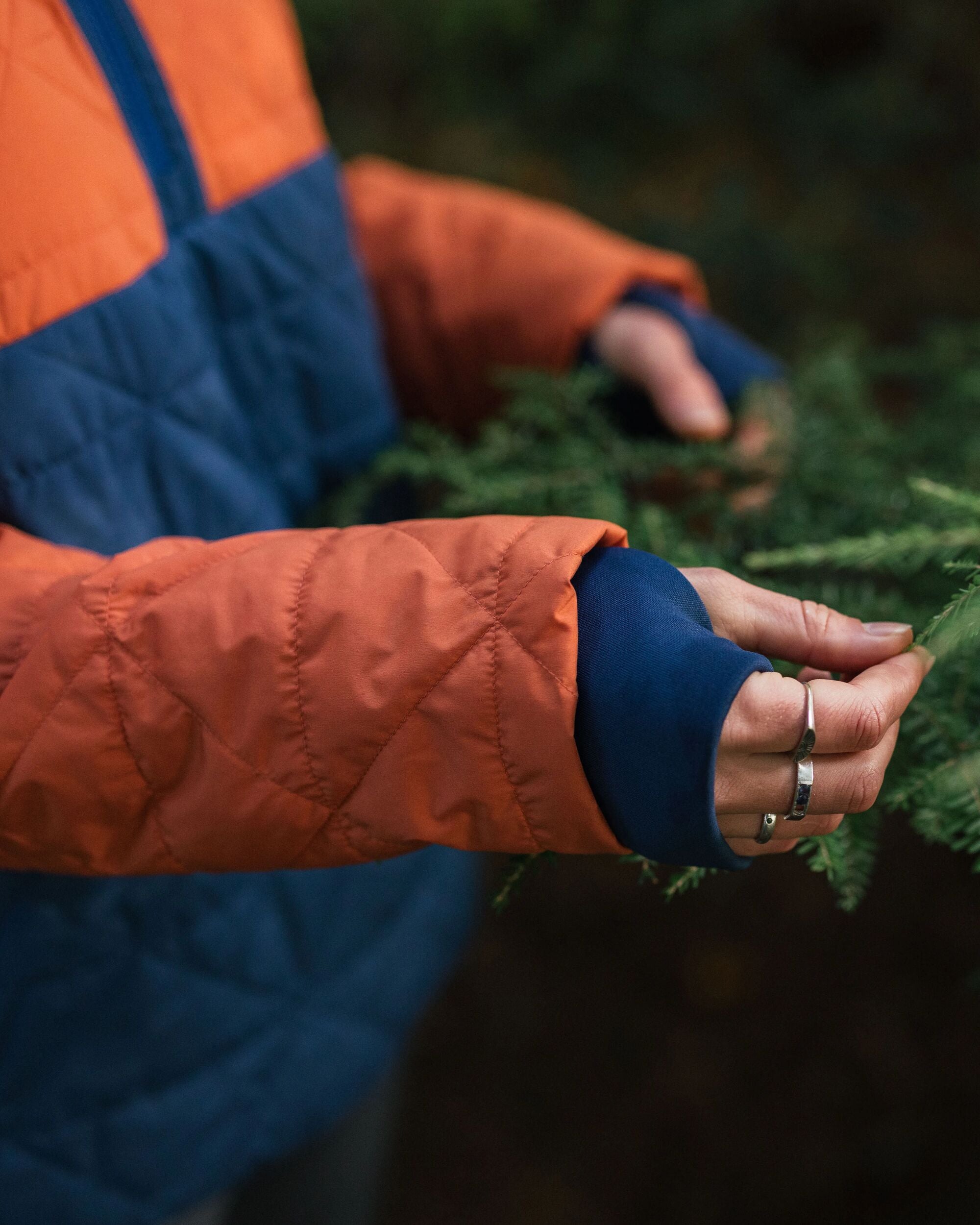 Trace Recycled Thermore® Insulated Jacket - Burnt Orange - Lifestyle