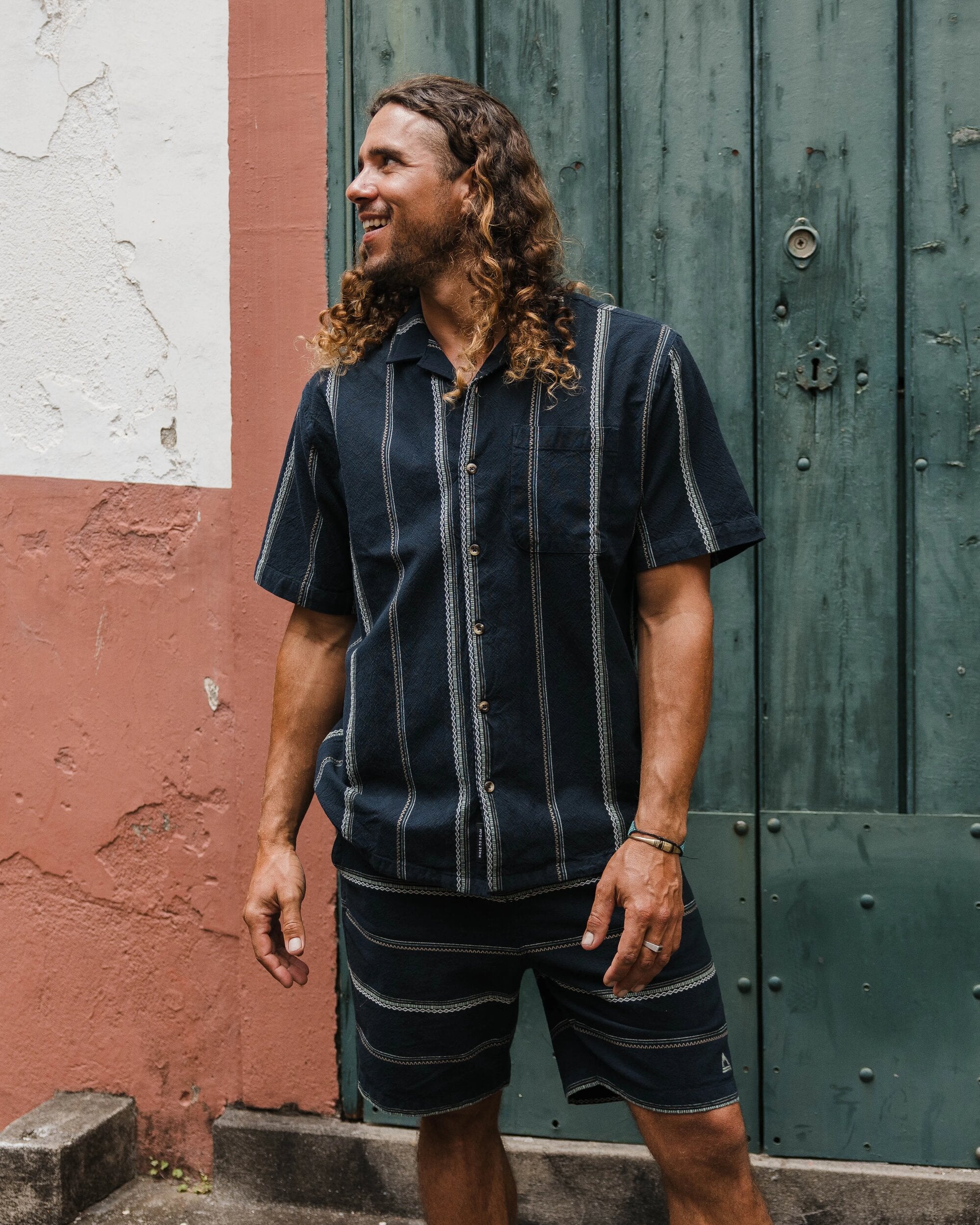 Cove Organic Cotton Short Sleeve Shirt - Deep Navy Jacquard Stripe - Lifestyle