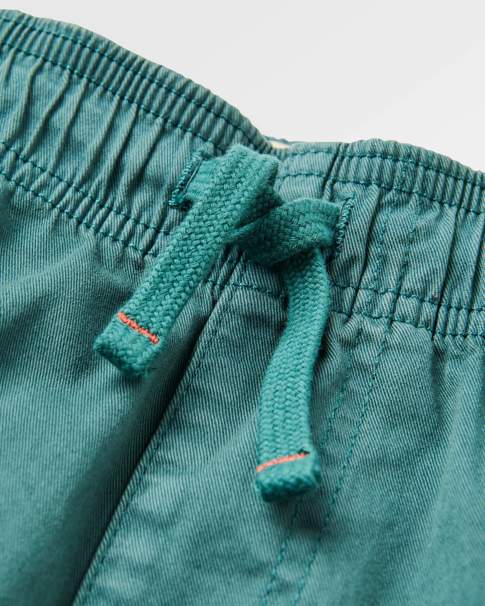 Drifter Organic Cotton Short - Mediterranean - Flatlay