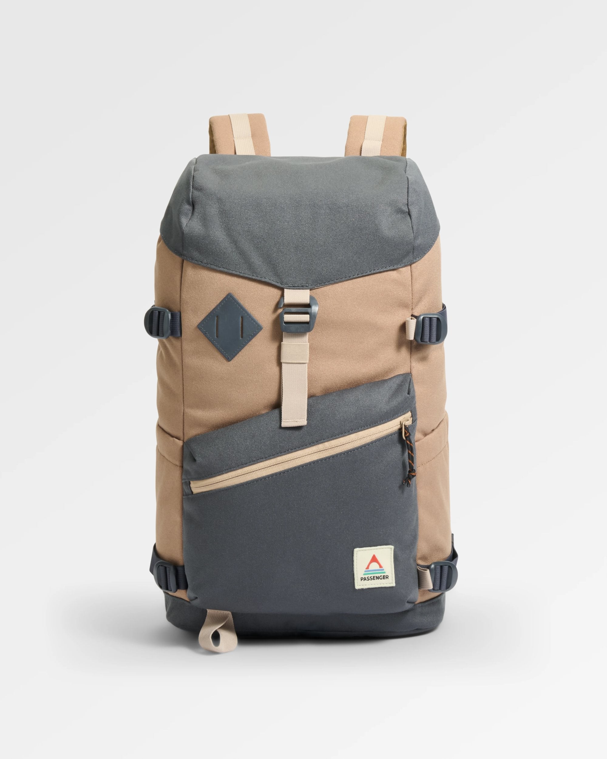 Vantage 24L Backpack - Charcoal/ Caramel
