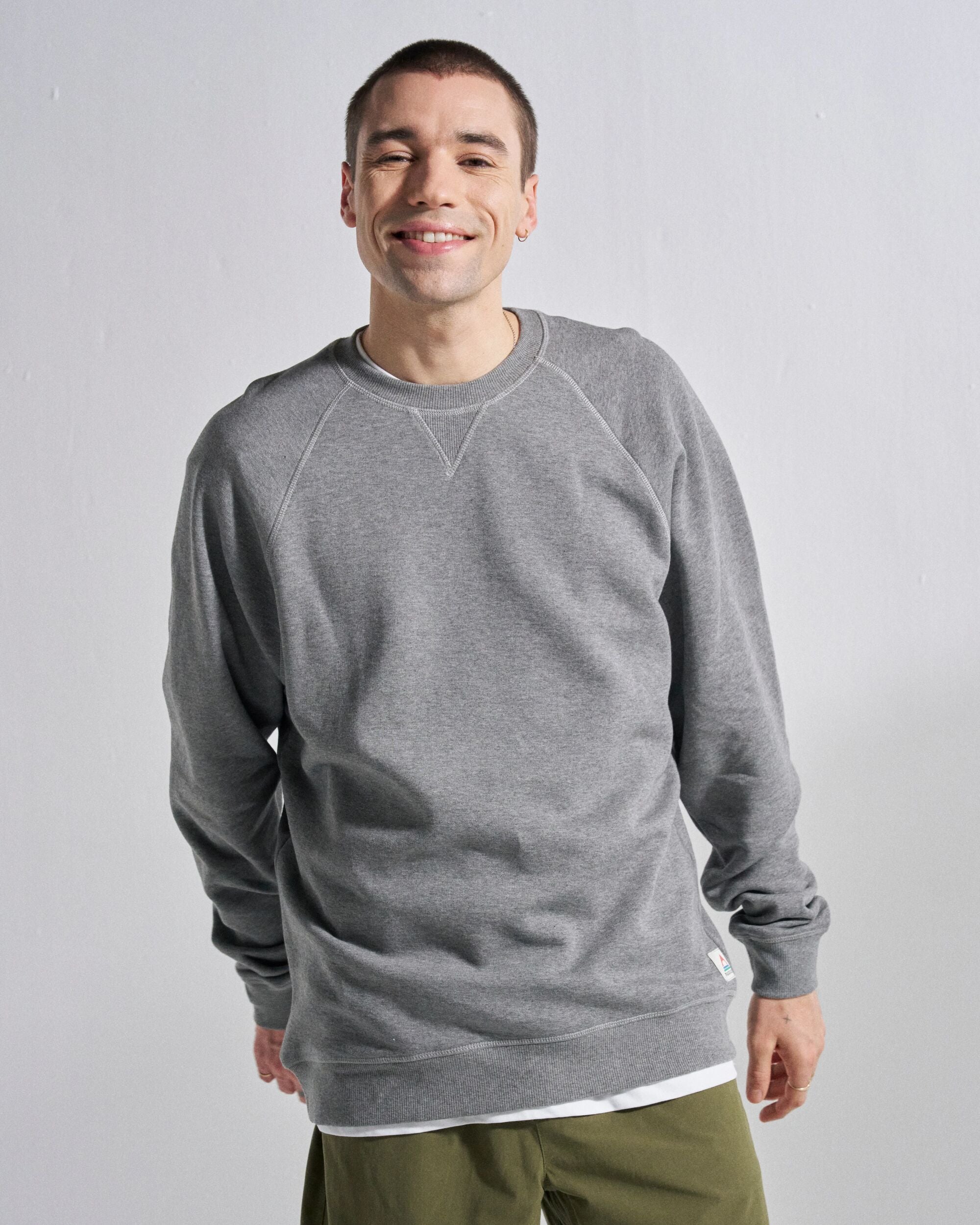 Heritage Men's Sweatshirt - Dark Grey Marl - Studio Model