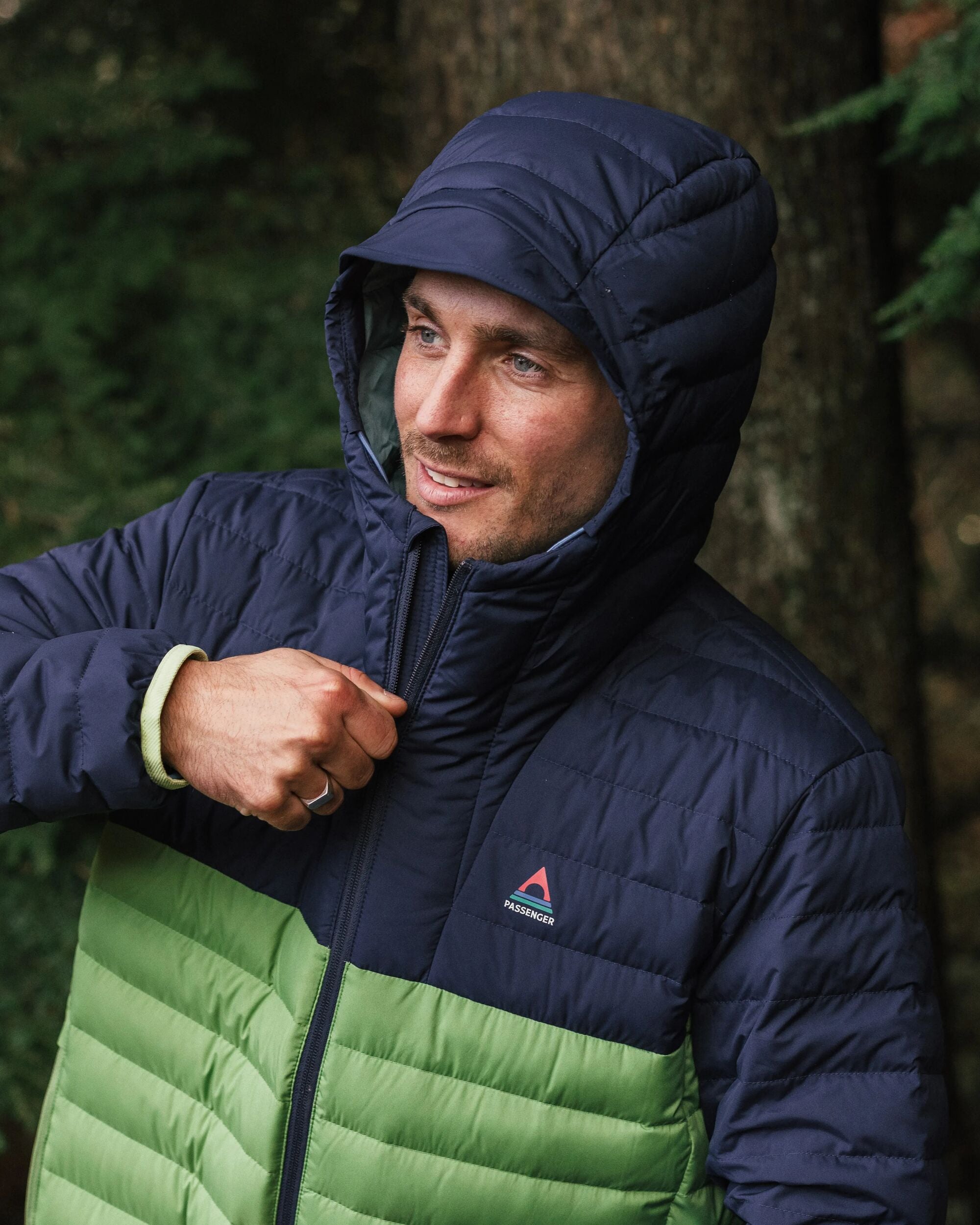 Ashland Down Recycled Jacket - Rich Navy/Pear Green - Lifestyle
