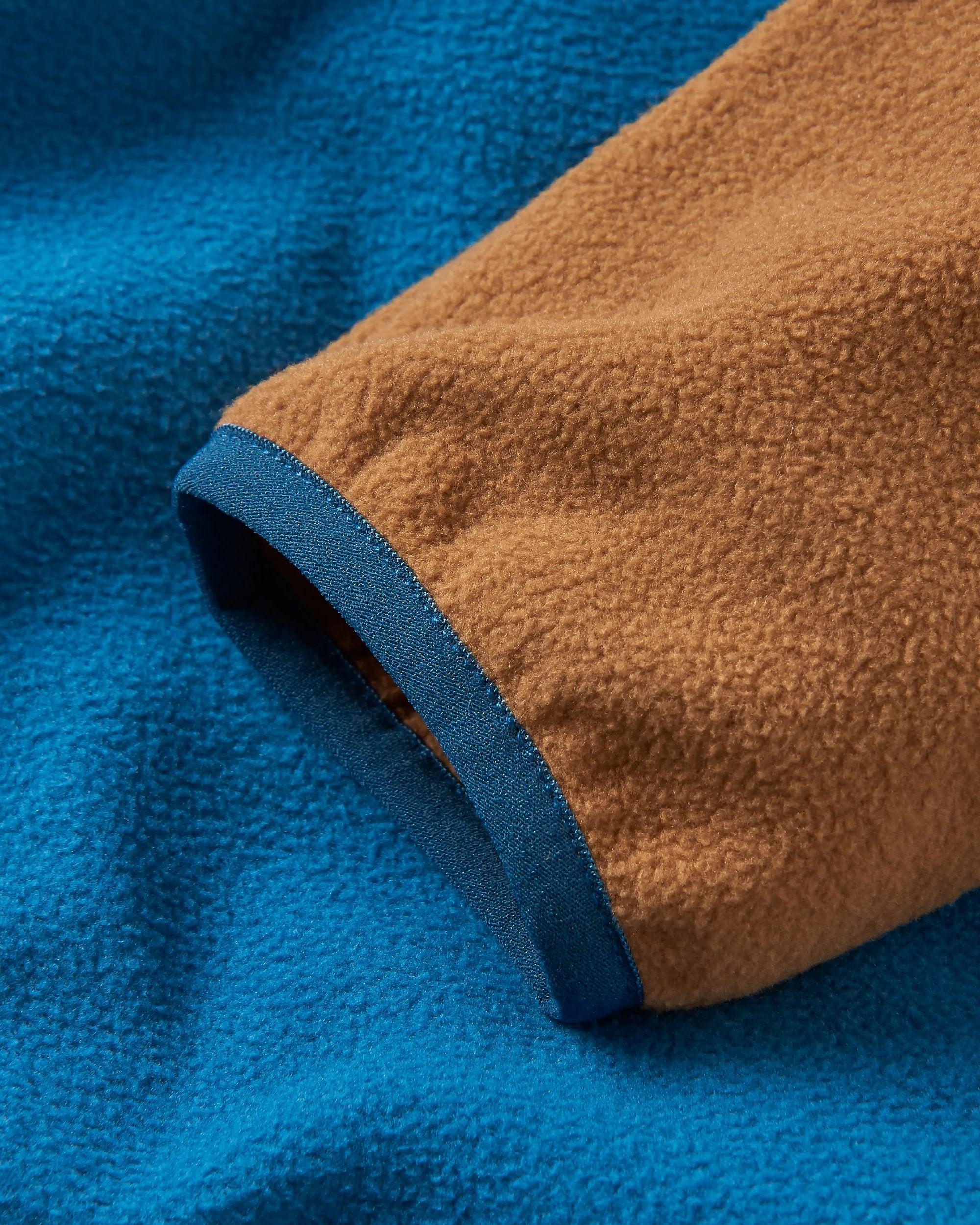 Set Off Recycled Polar Hooded Fleece - Toffee/Blue Steel - Flatlay
