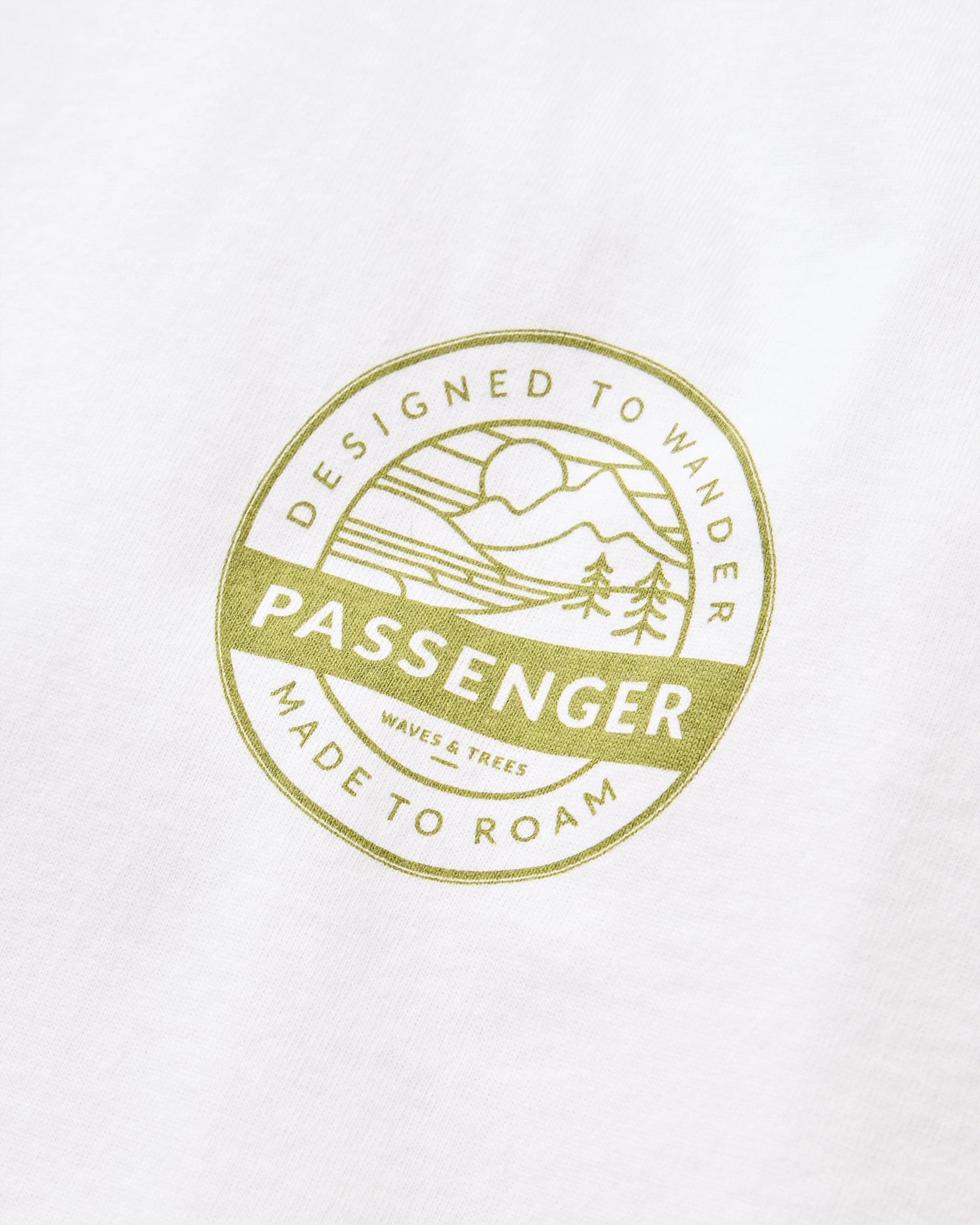 Odyssey Recycled Cotton Raglan T-Shirt - Rich Navy/White - Flatlay